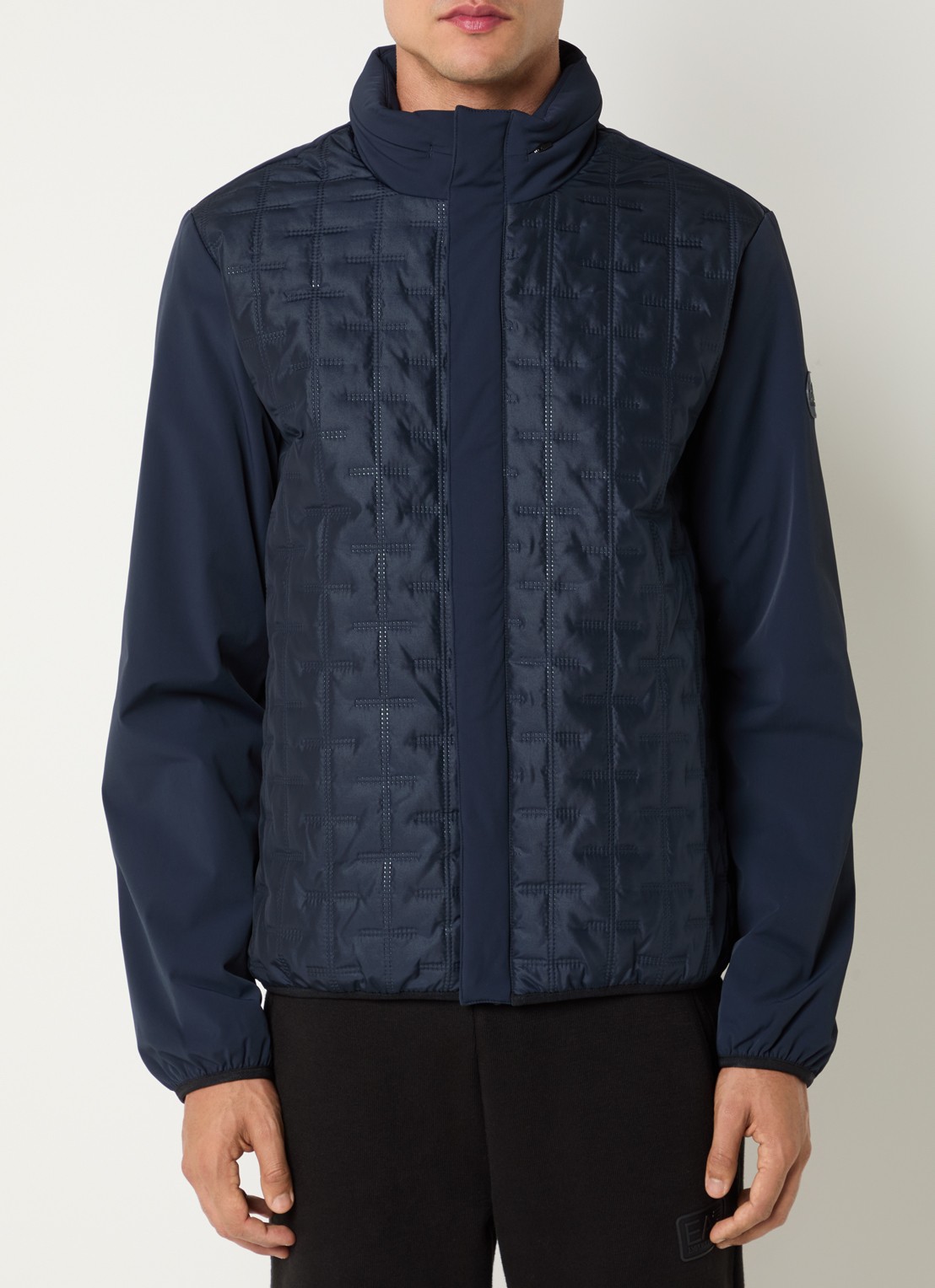 Armani Gewatteerd jack met quilt patroon en ritszakken - detail 3 donkerblauw