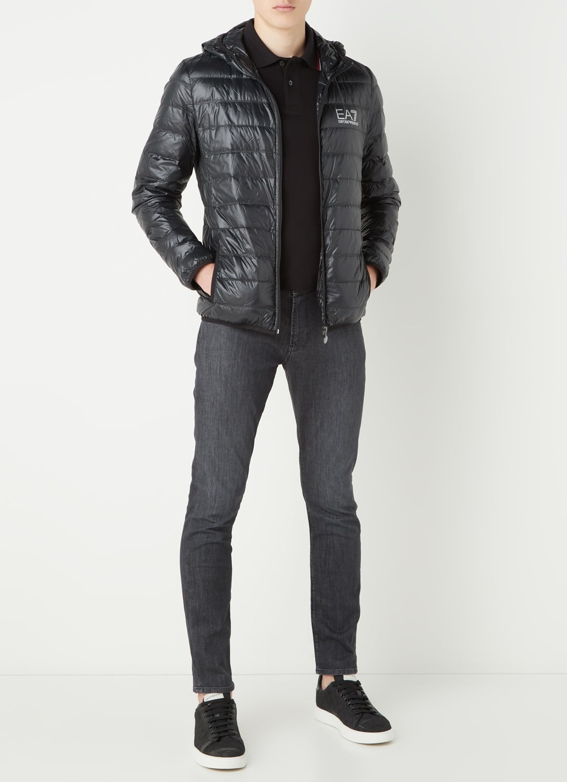 Armani Gewatteerd trainingsjack met donsvulling en logo - voorkant 2 zwart