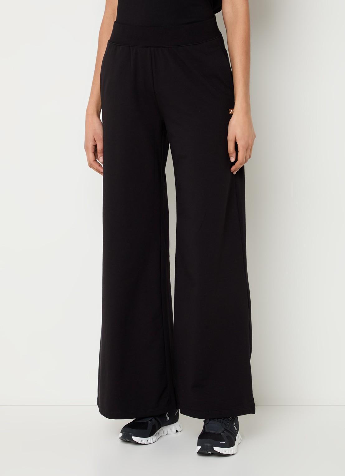 Armani High waist flared fit joggingbroek met steekzakken - detail 4 zwart
