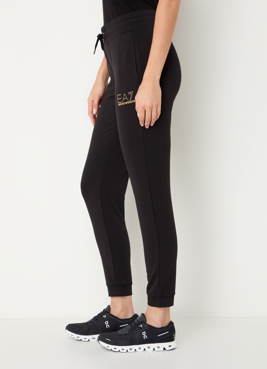 Armani High waist tapered fit joggingbroek met logo en strass - detail 5 zwart