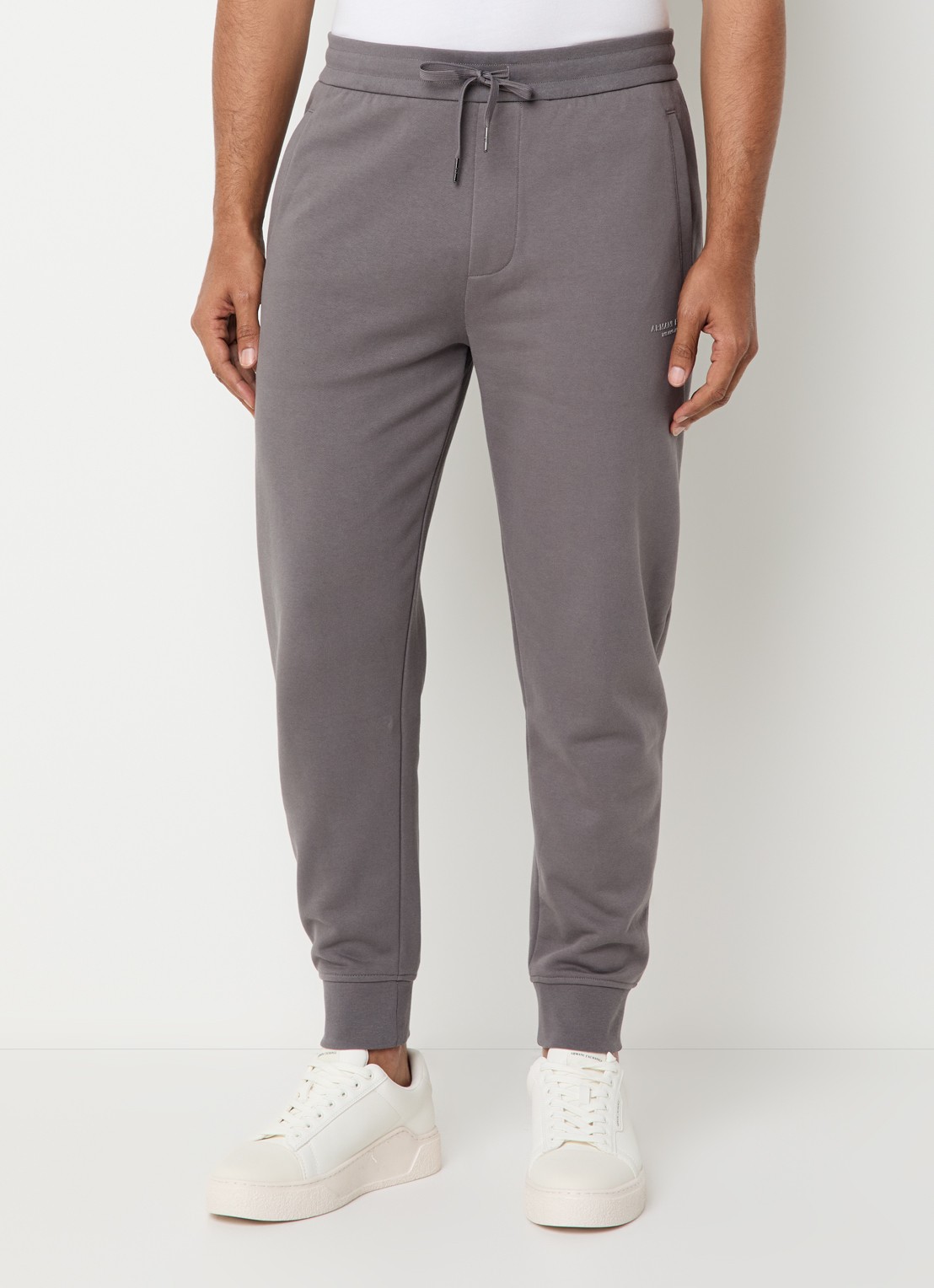 Armani High waist tapered fit joggingbroek met steekzakken - detail grijs