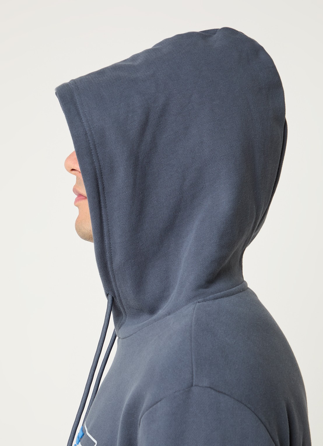 Armani Hoodie met 3D logoprint - detail 5 staalblauw