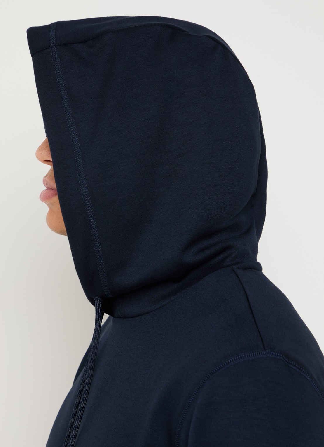 Armani Hoodie met logo - detail 2 donkerblauw