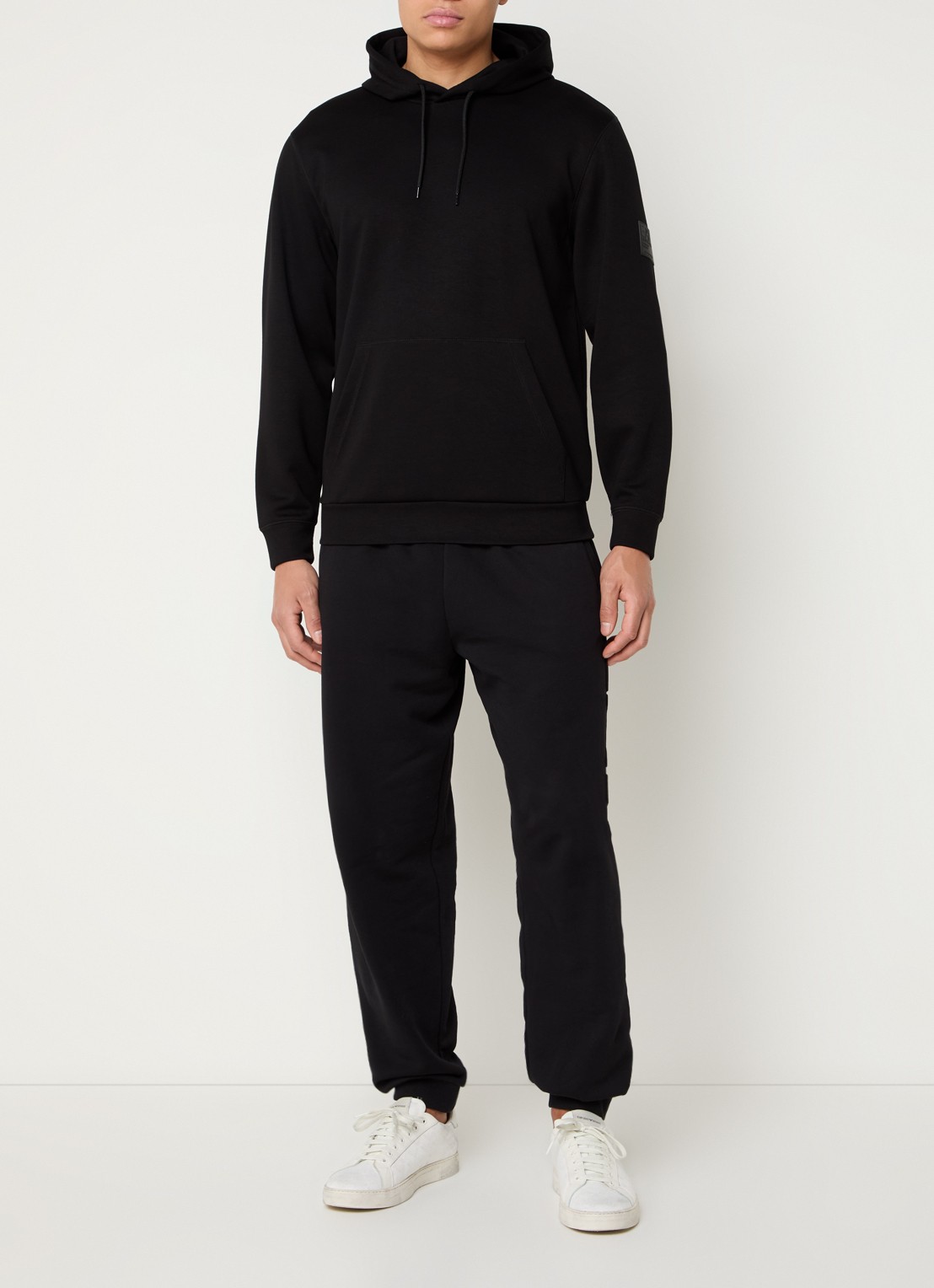 Armani Hoodie met logo - voorkant 5 zwart