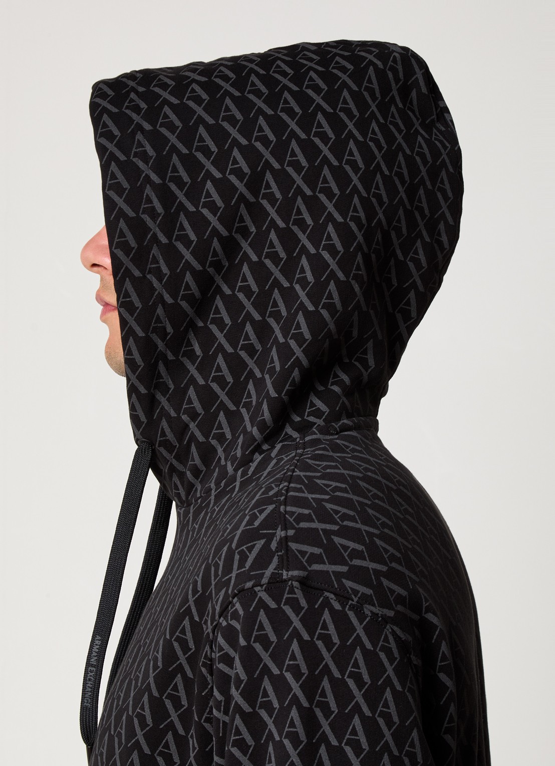 Armani Hoodie met logoprint - detail 2 zwart