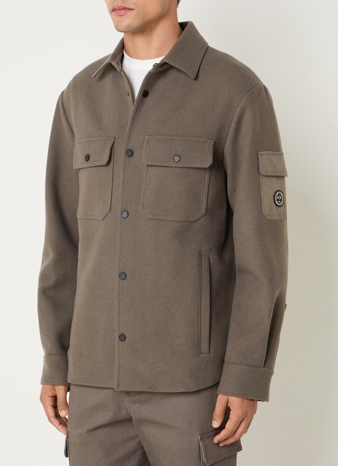 Armani Jack in scheerwolblend met klepzakken - detail donkerkhaki
