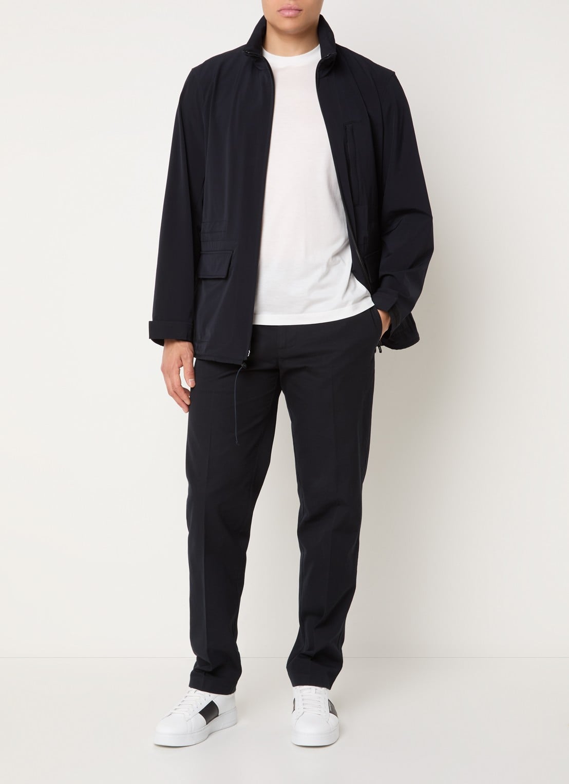Armani Jack met opbergbare capuchon en klepzakken - voorkant 2 donkerblauw