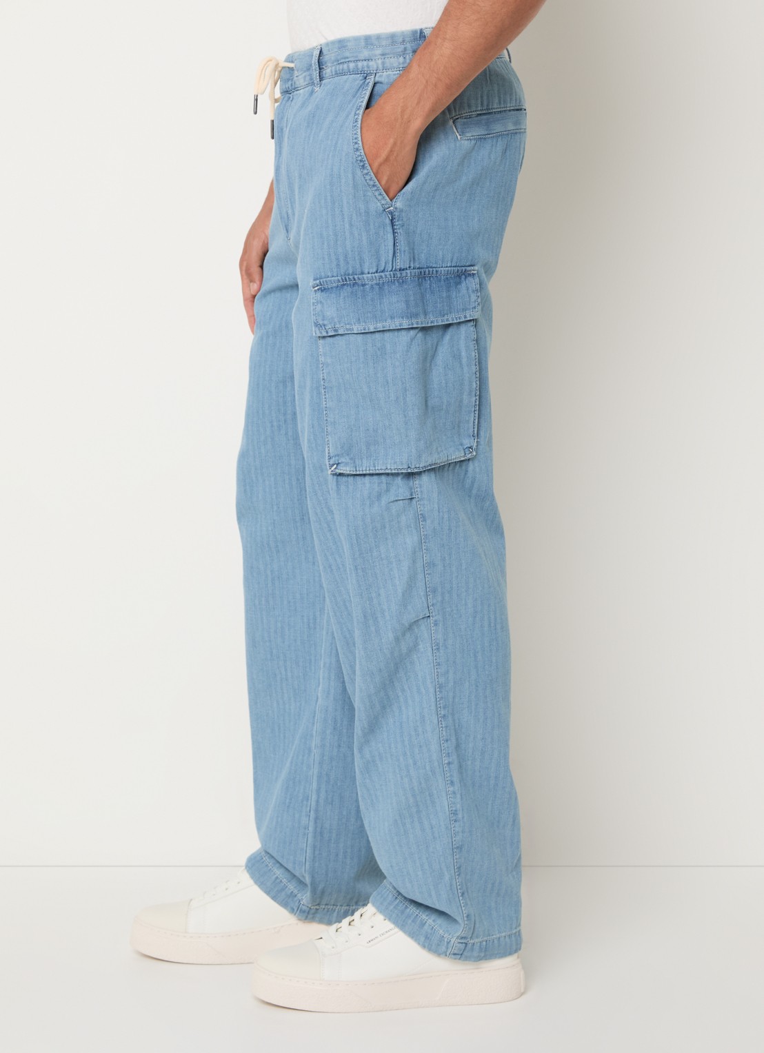 Armani Loose fit cargobroek van chambray met klepzakken - detail 5 indigo