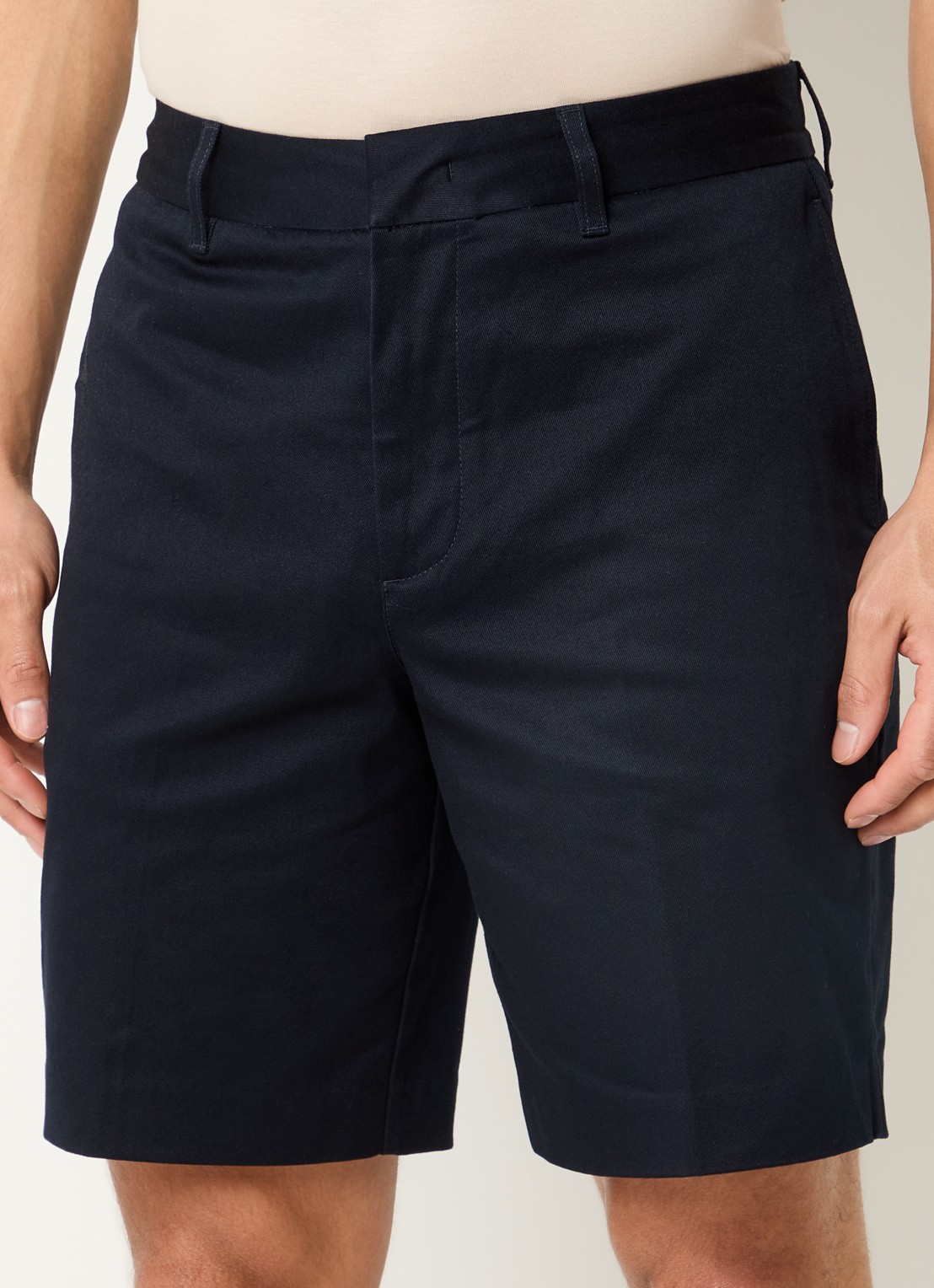 Armani Loose fit korte broek met steekzakken  - detail 4 donkerblauw