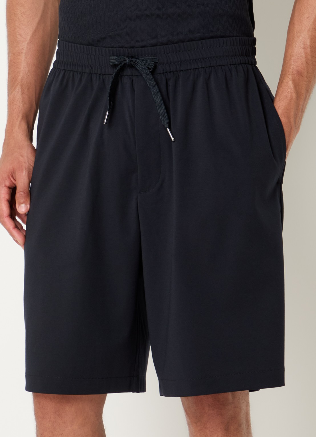 Armani Loose fit korte broek met steekzakken - detail 2 donkerblauw