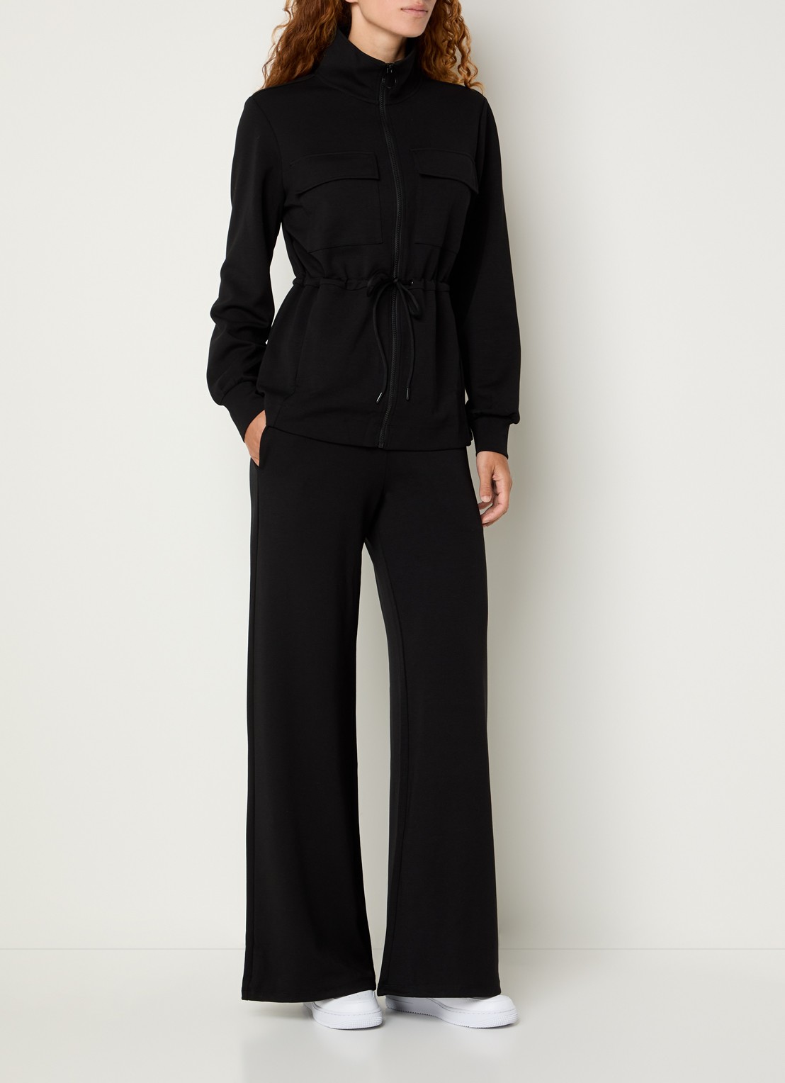 Armani Mid waist wide fit broek met steekzakken - voorkant 3 zwart