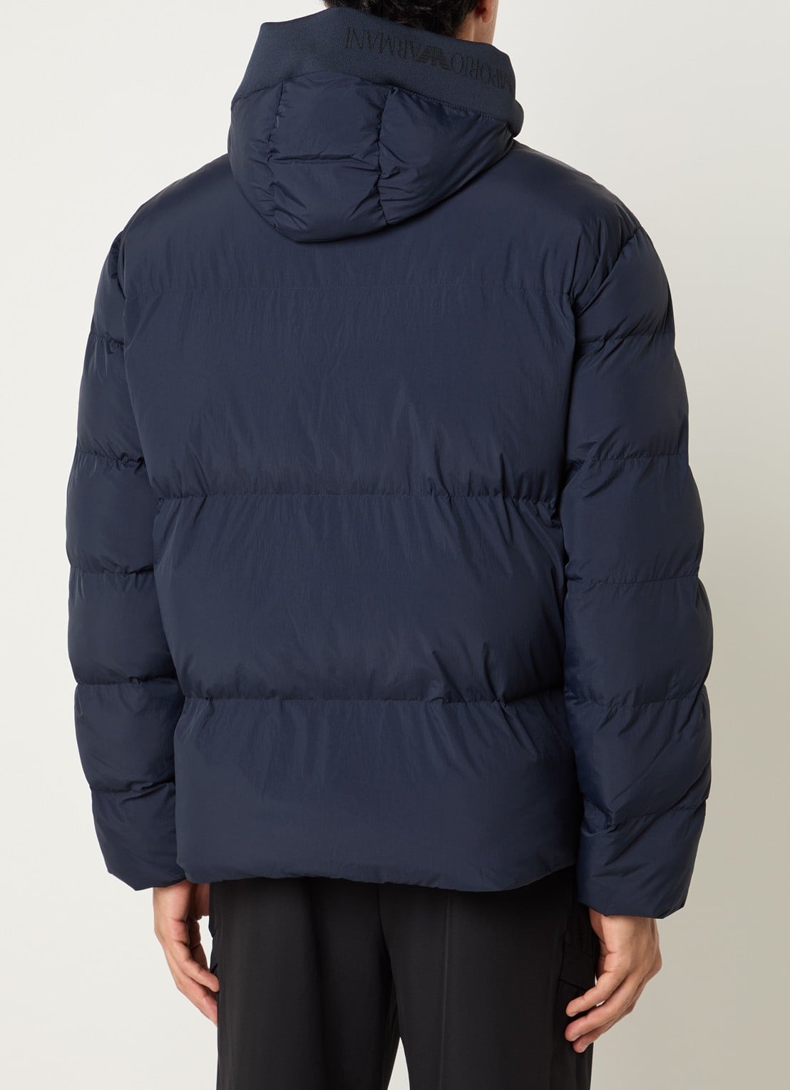 Armani Puffer jack met capuchon en steekzakken - achterkant 3 royalblauw