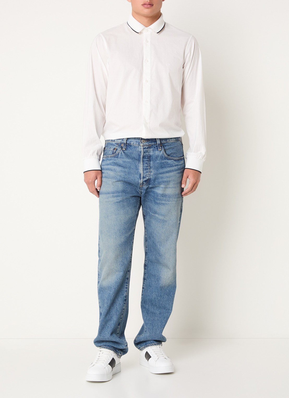 Armani Regular fit overhemd met logoborduring - voorkant 2 wit
