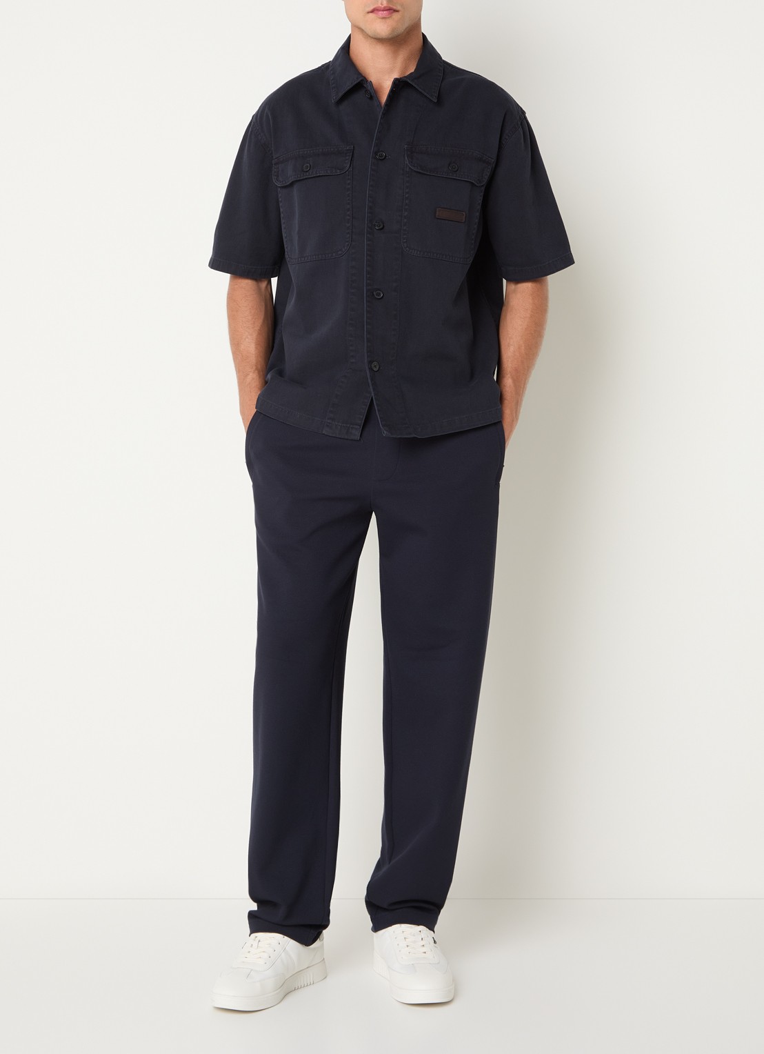 Armani Regular fit overhemd van denim met borstzak - voorkant 3 donkerblauw