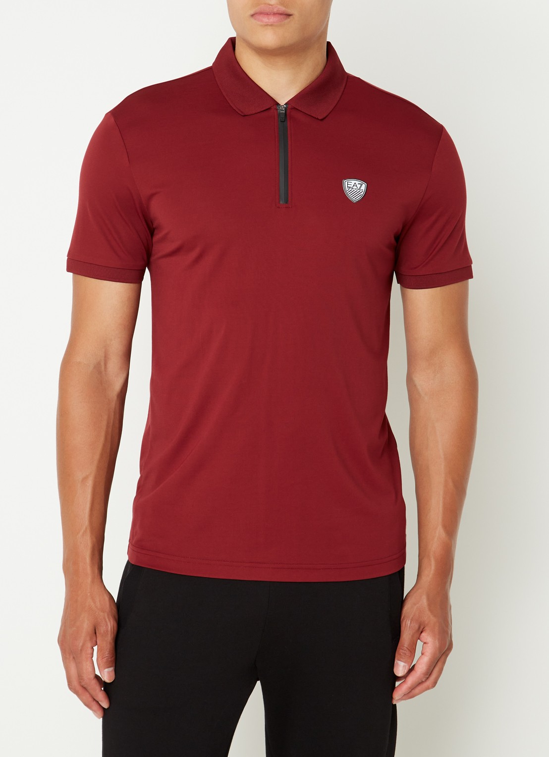 Armani Regular fit polo met logo en halve rits - detail 3 kastanjebruin