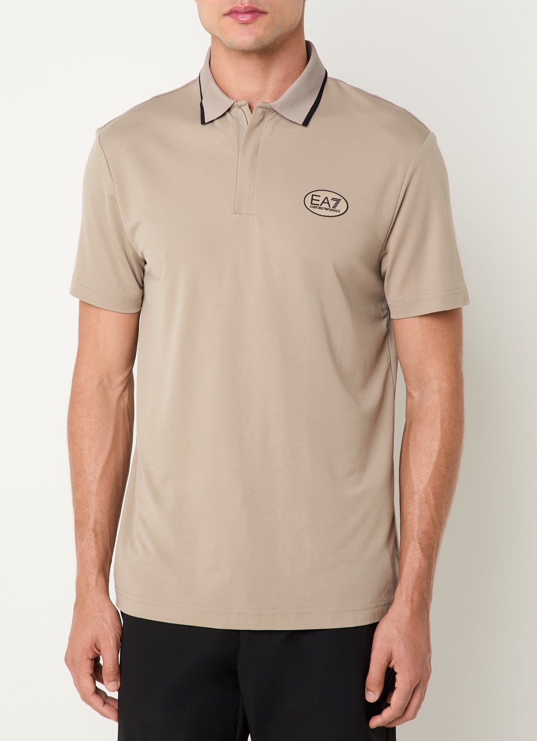 Armani Regular fit polo met logo - detail taupe