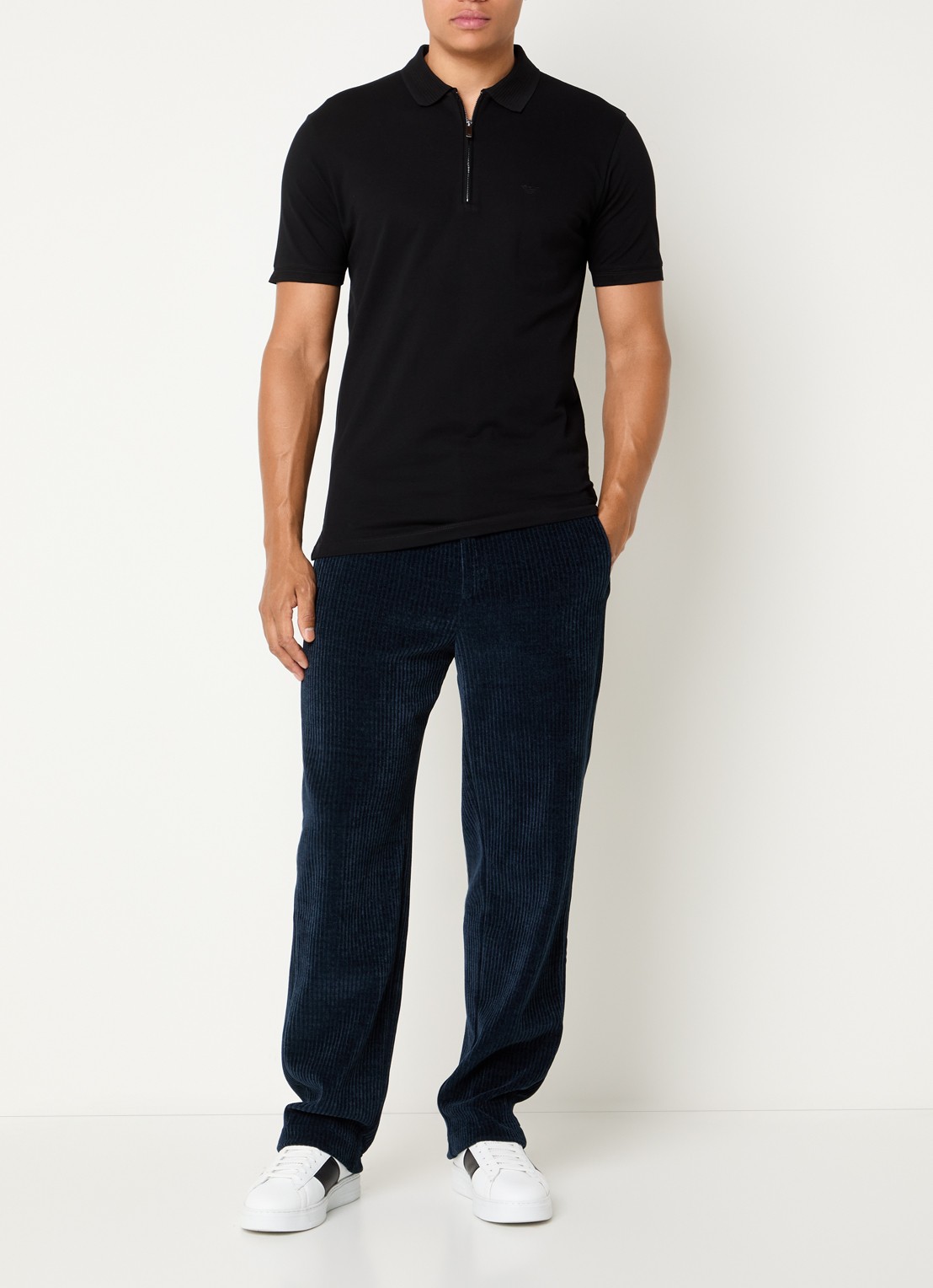 Armani Regular fit polo met logoborduring - voorkant 4 zwart