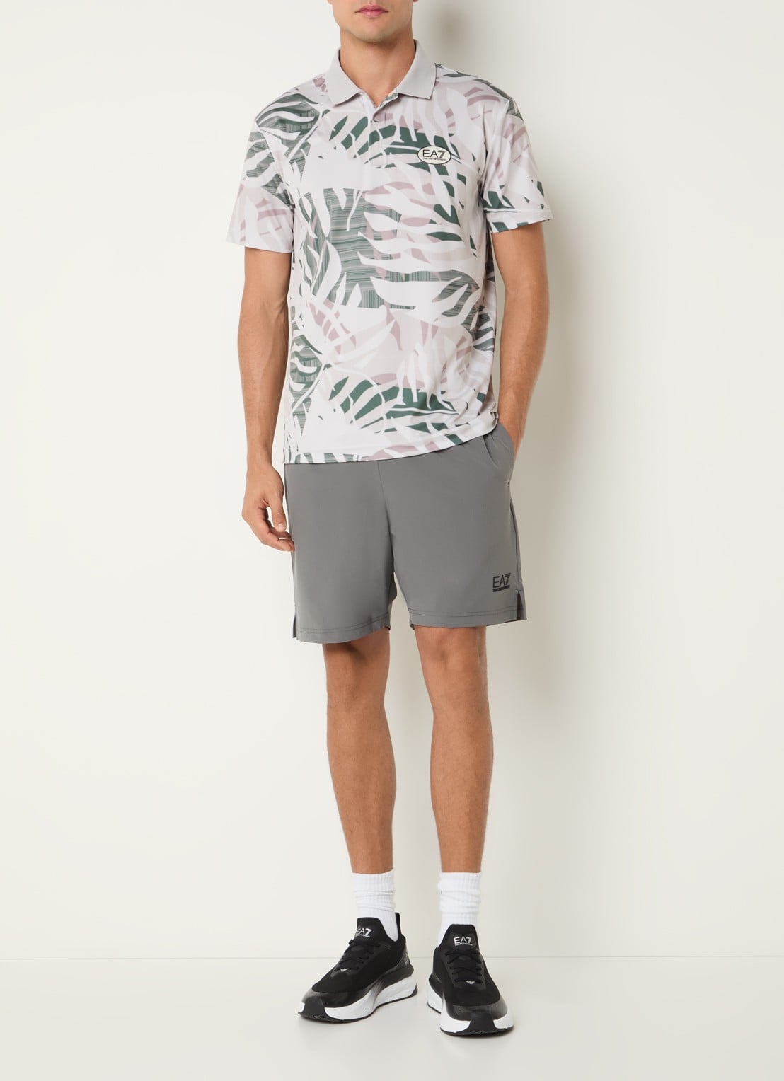 Armani Regular fit polo met print - voorkant 4 beige