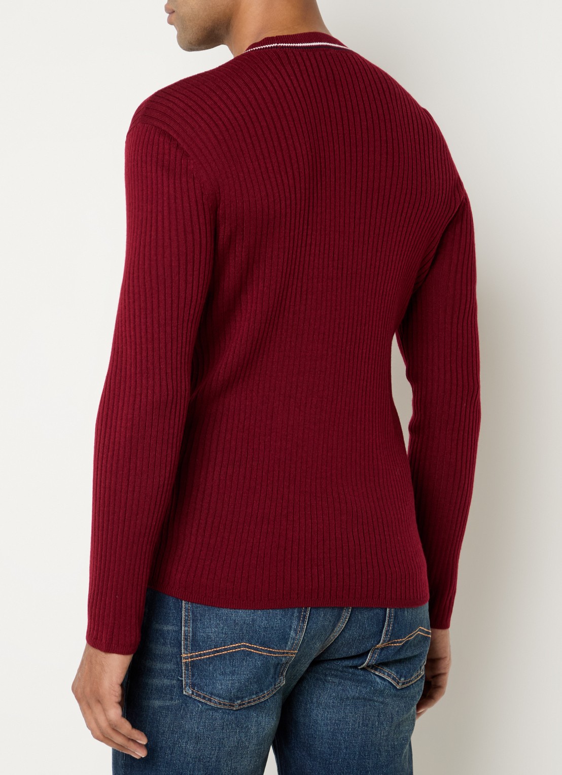 Armani Ribgebreide pullover in scheerwolblend - achterkant donkerrood