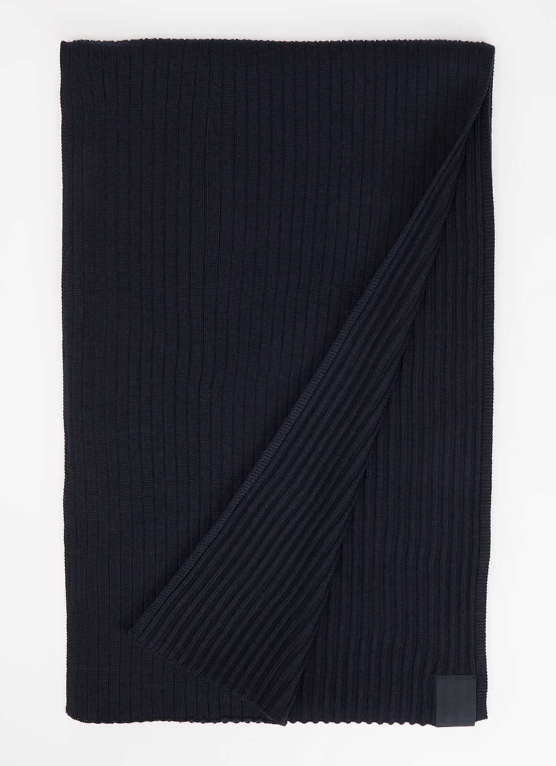 Armani Ribgebreide sjaal in wolblend 200 x 30 cm - voorkant 2 donkerblauw