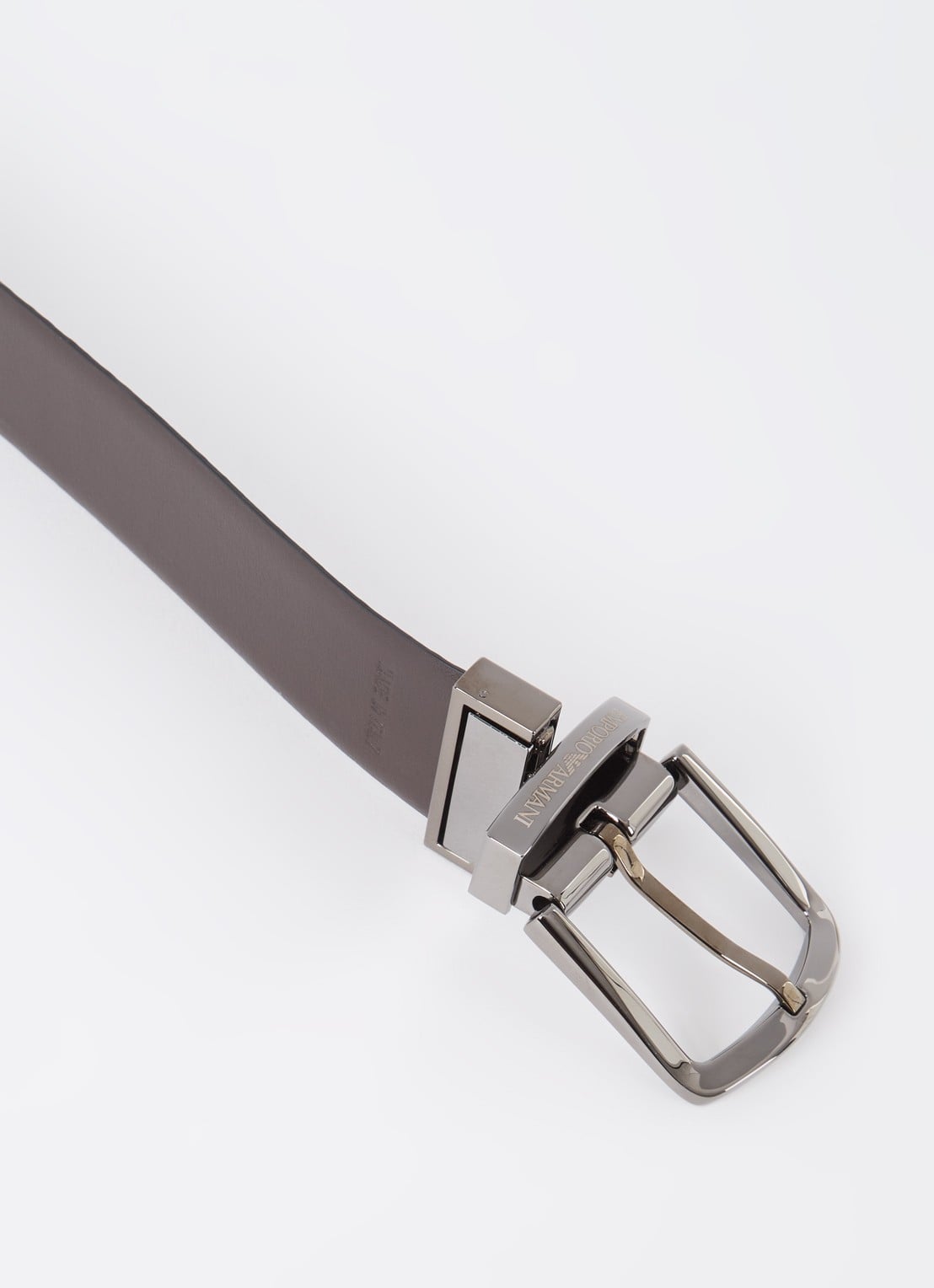 Armani Riem van leer met logoprint - detail 2 donkerbruin