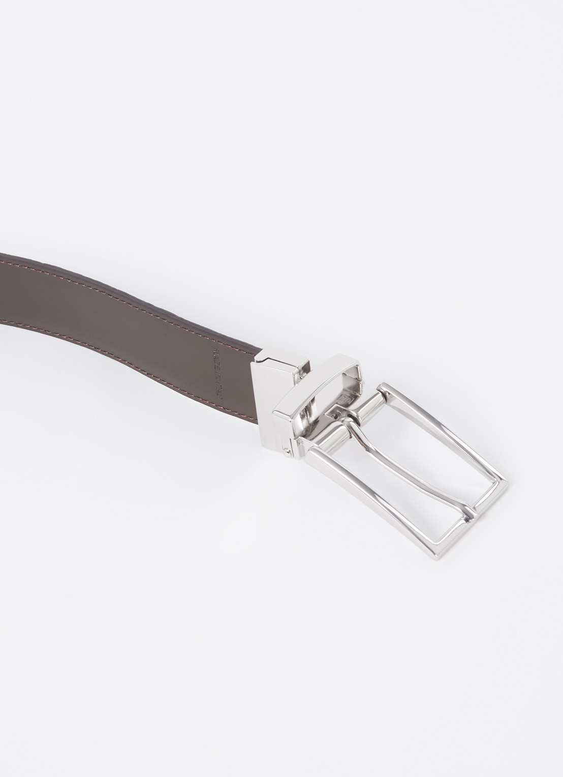 Armani Riem van leer - detail 2 donkerbruin