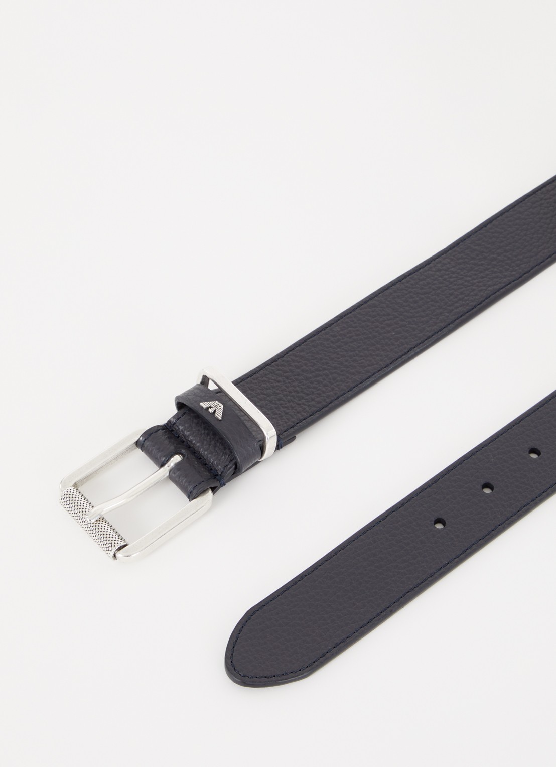 Armani Riem van leer  - detail 2 donkerblauw