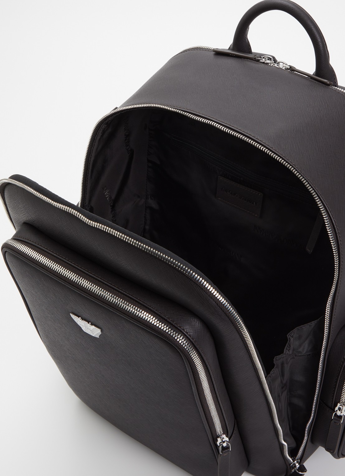 Armani Rugzak  met 13 inch laptopvak - detail 2 donkerbruin