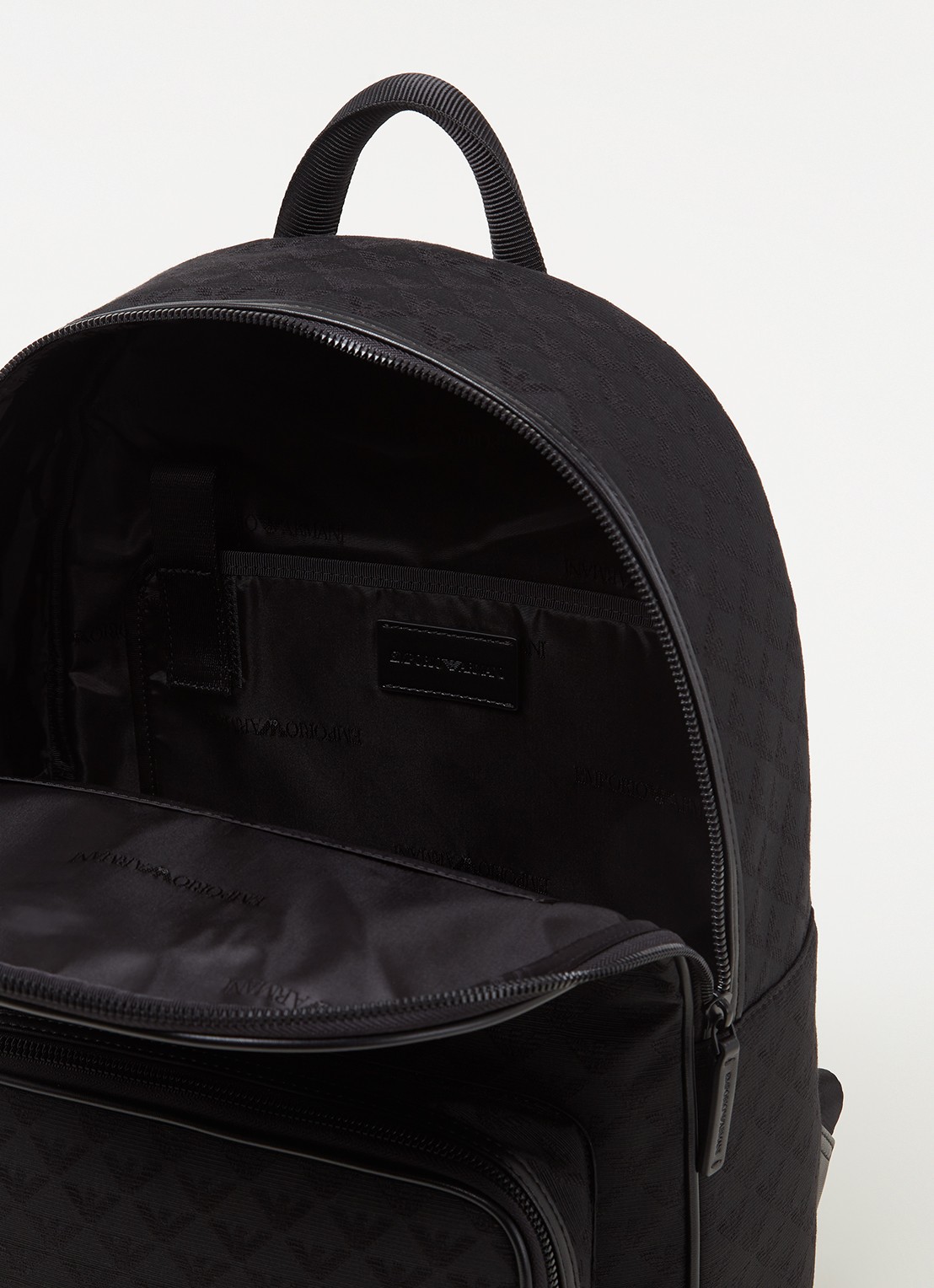 Armani Rugzak met logoprint en 13 inch laptopvak - detail 2 zwart