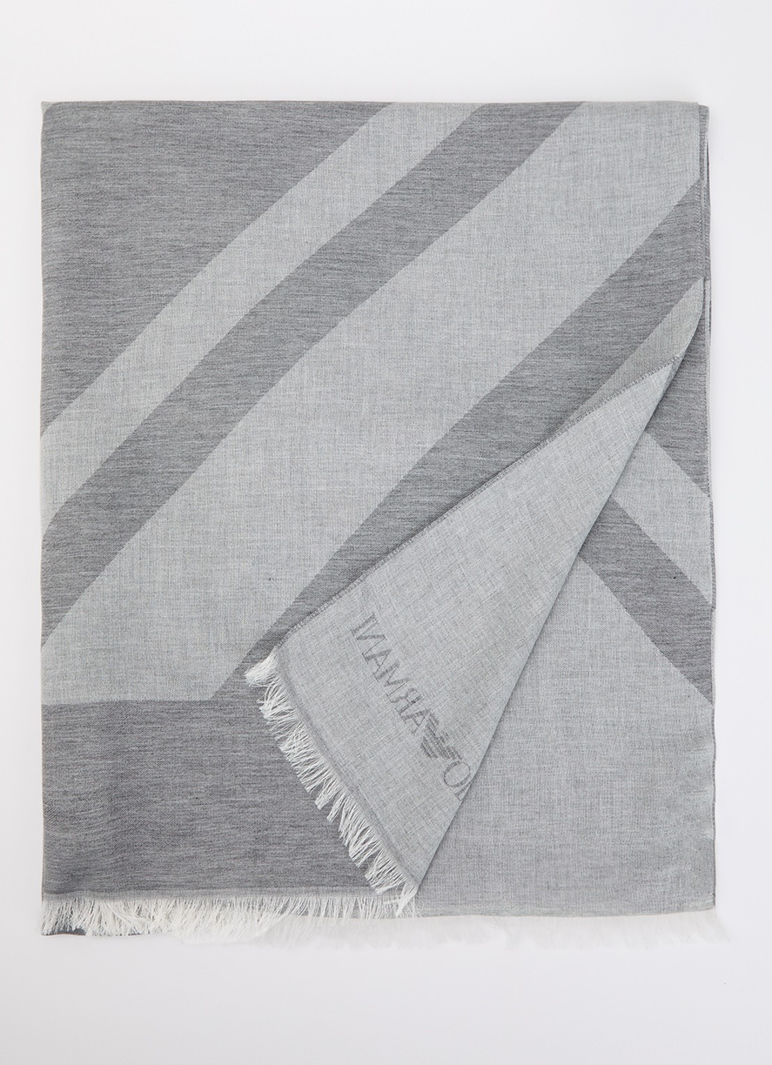 Armani Sjaal met print en logo 135 x 75 cm  - voorkant 3 grijs