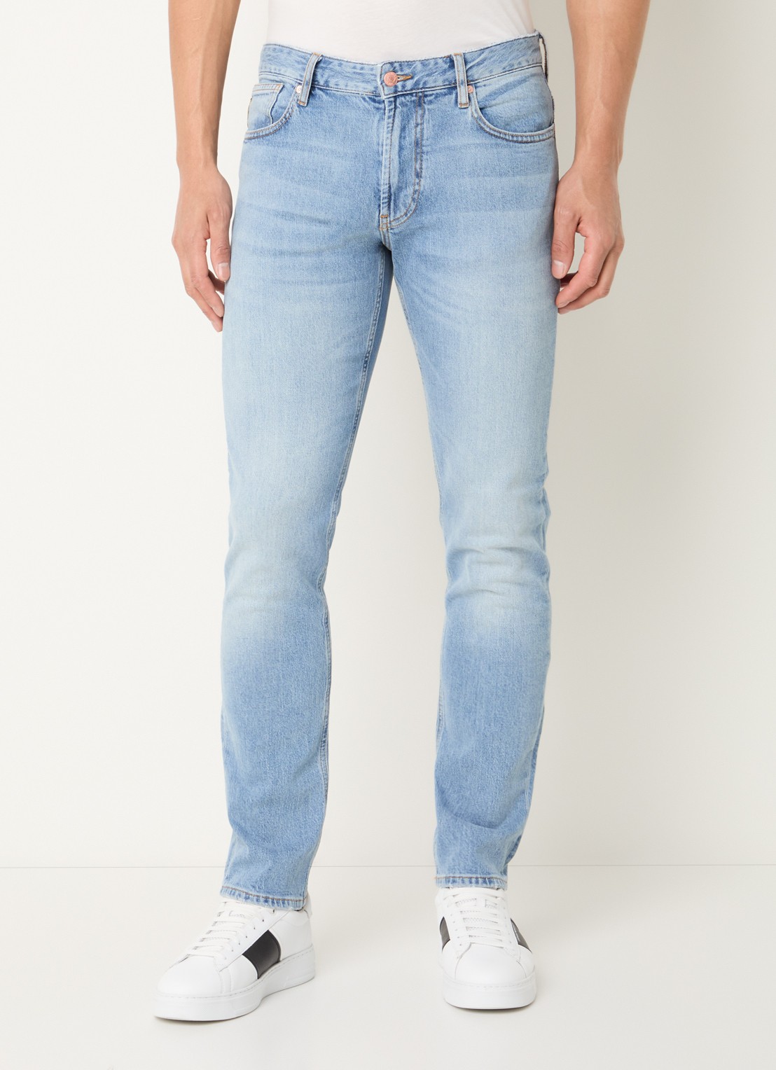 Armani Skinny jeans met lichte wassing - detail 4 blauwgrijs