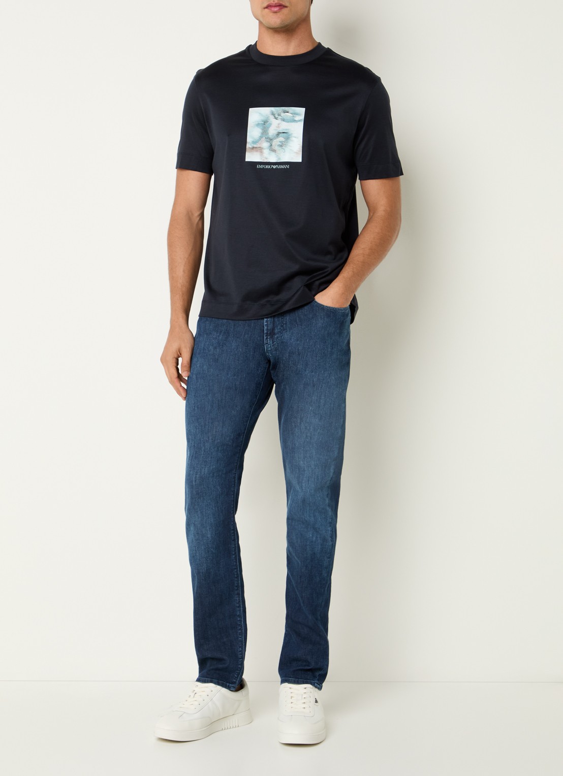 Armani Slim fit jeans met donkere wassing - voorkant 3 middengrijs
