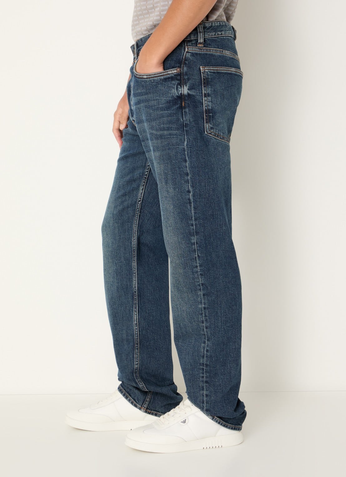 Armani Slim fit jeans met donkere wassing - detail 2 indigo