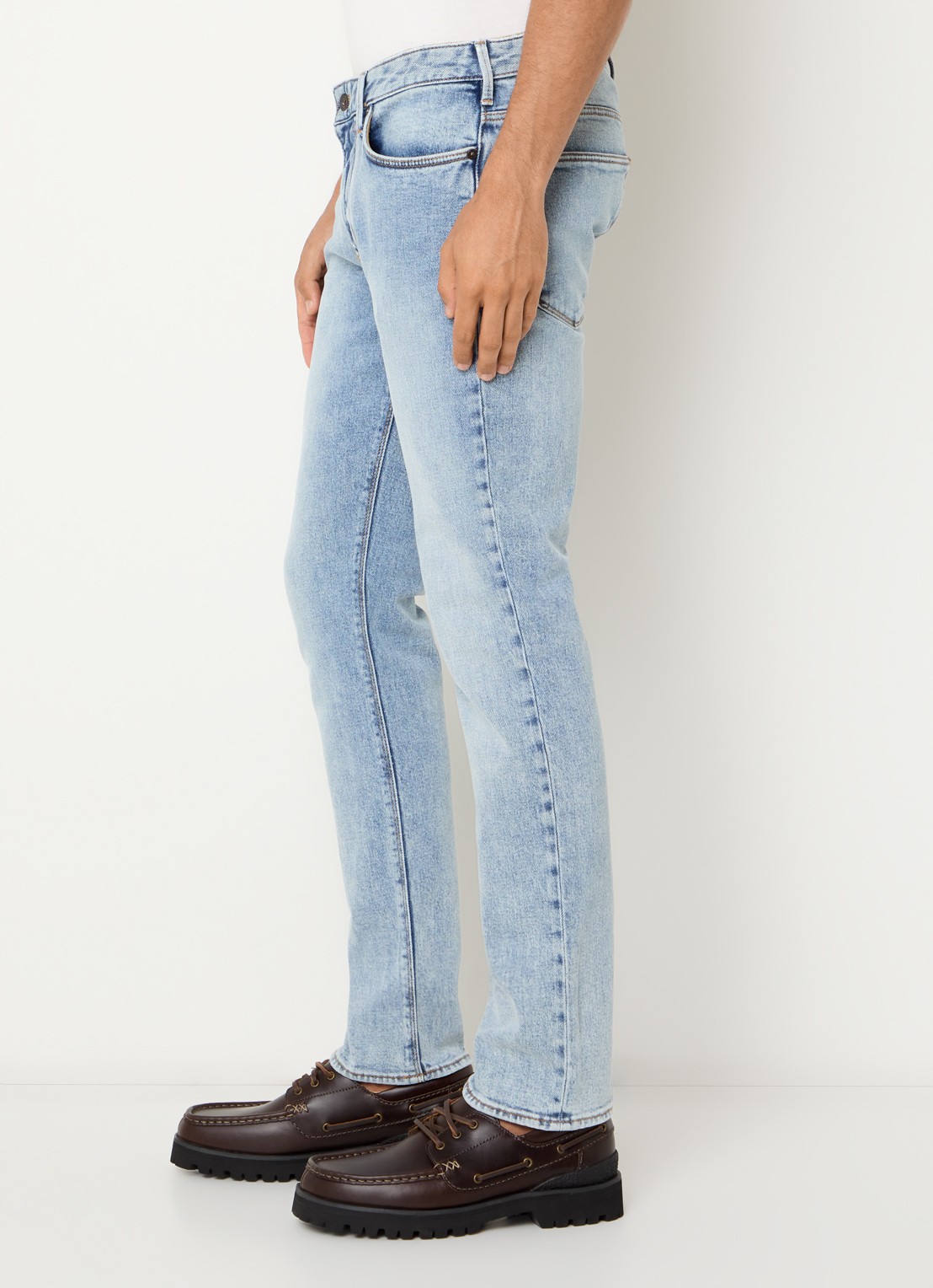 Armani Slim fit jeans met lichte wassing - detail 2 indigo