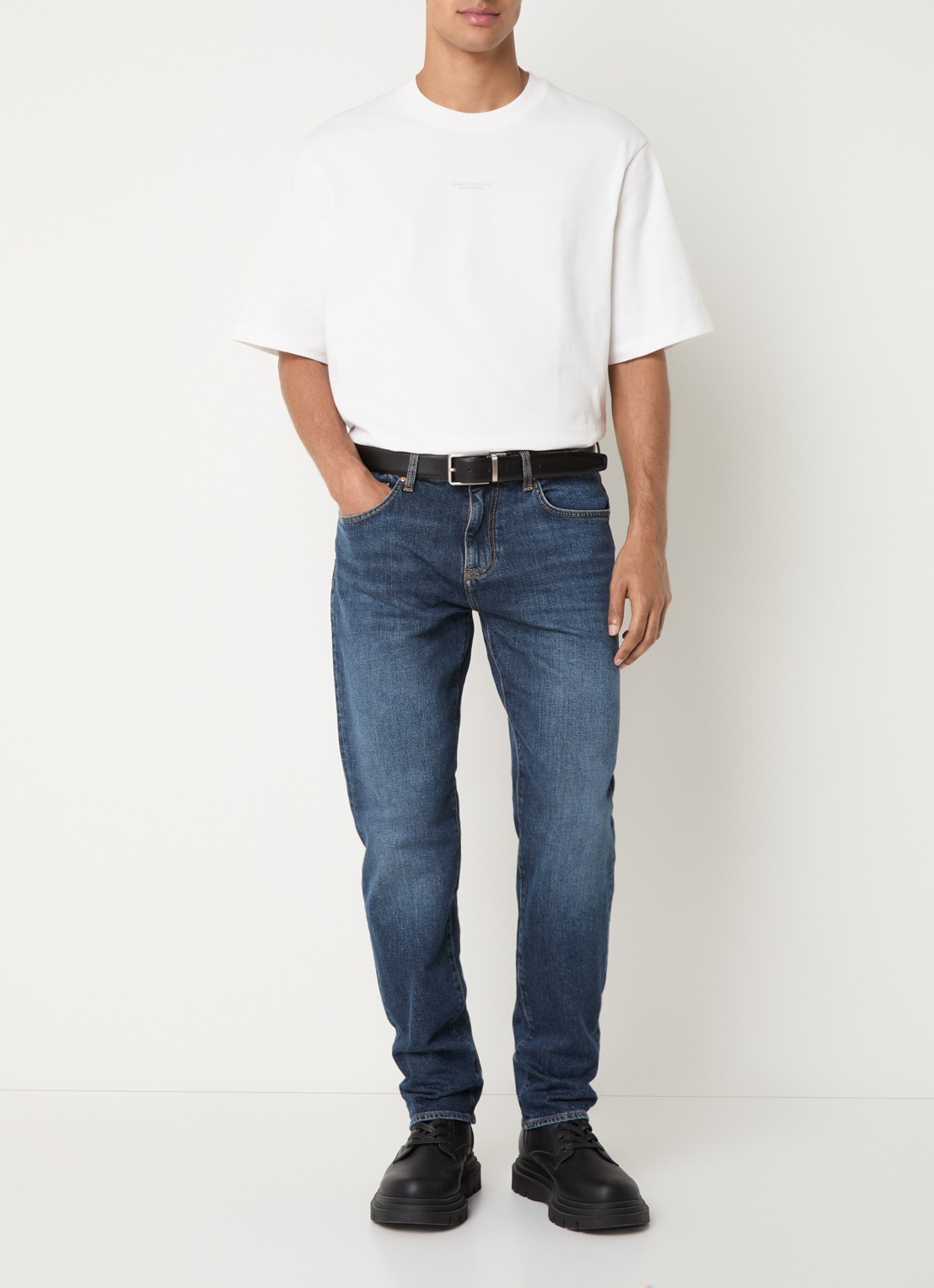 Armani Slim fit jeans met medium wassing en steekzakken - voorkant 5 indigo