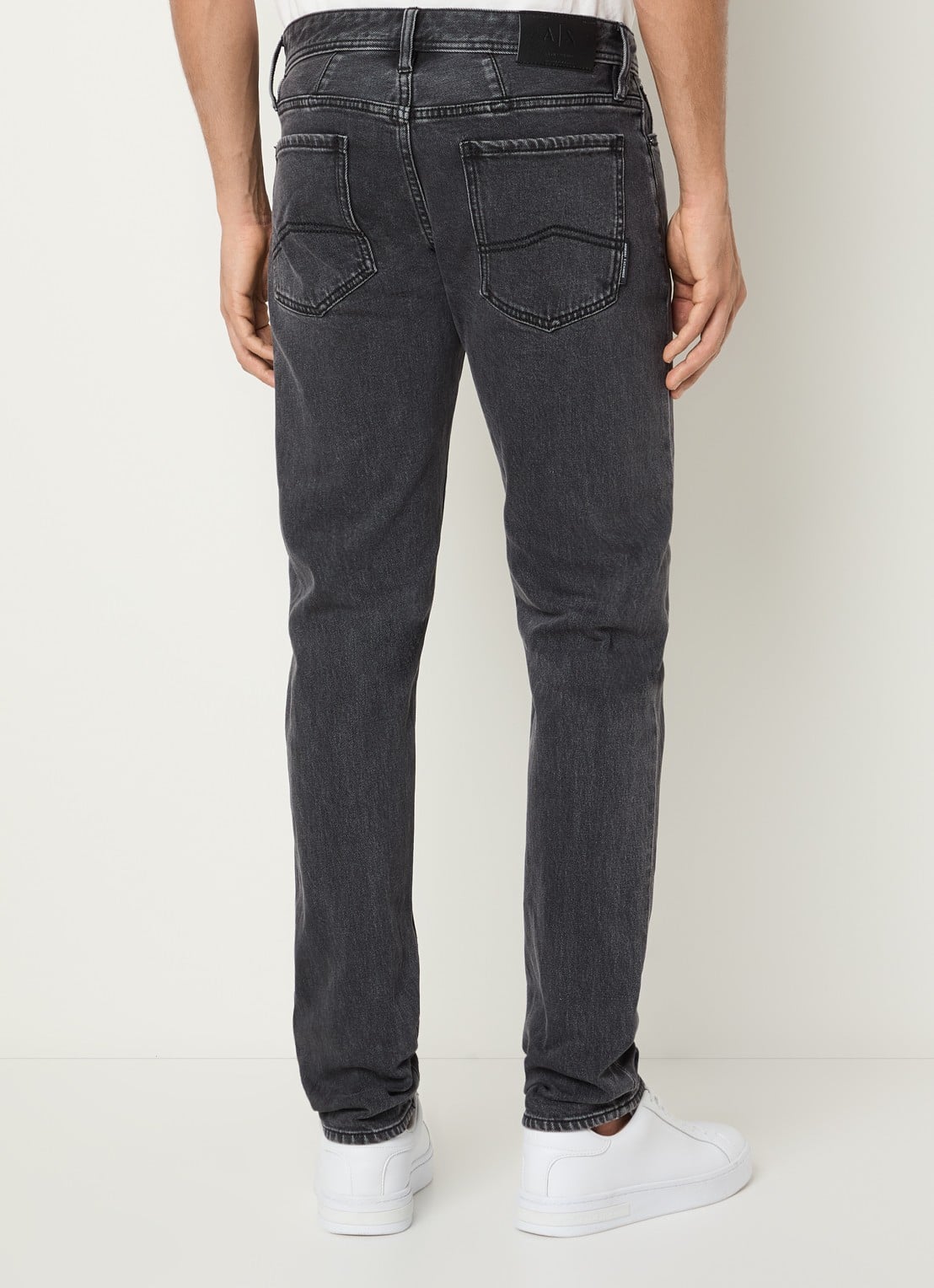 Armani Slim fit jeans met medium wassing - achterkant 3 donkergrijs