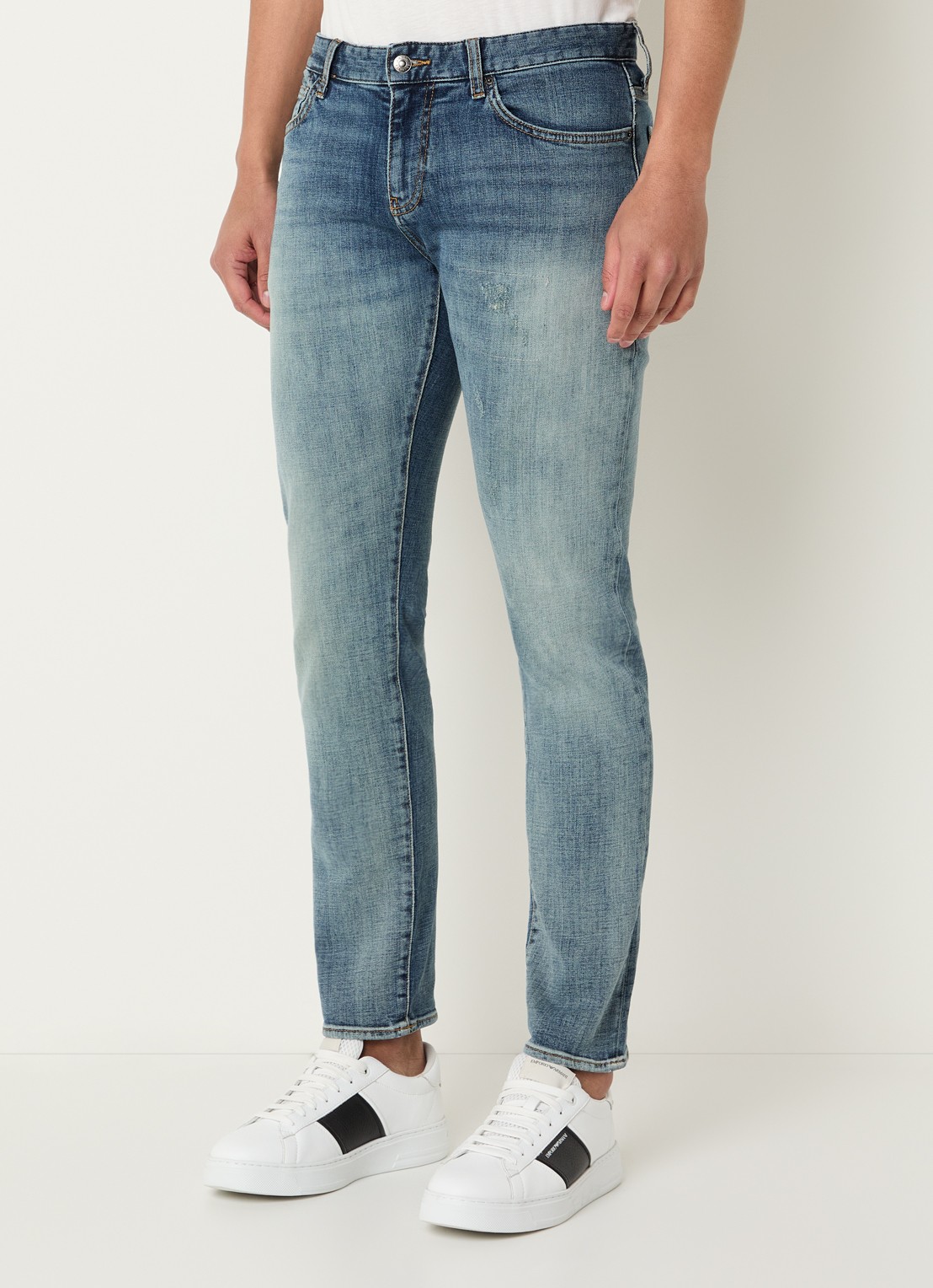 Armani Slim fit jeans met medium wassing - detail indigo