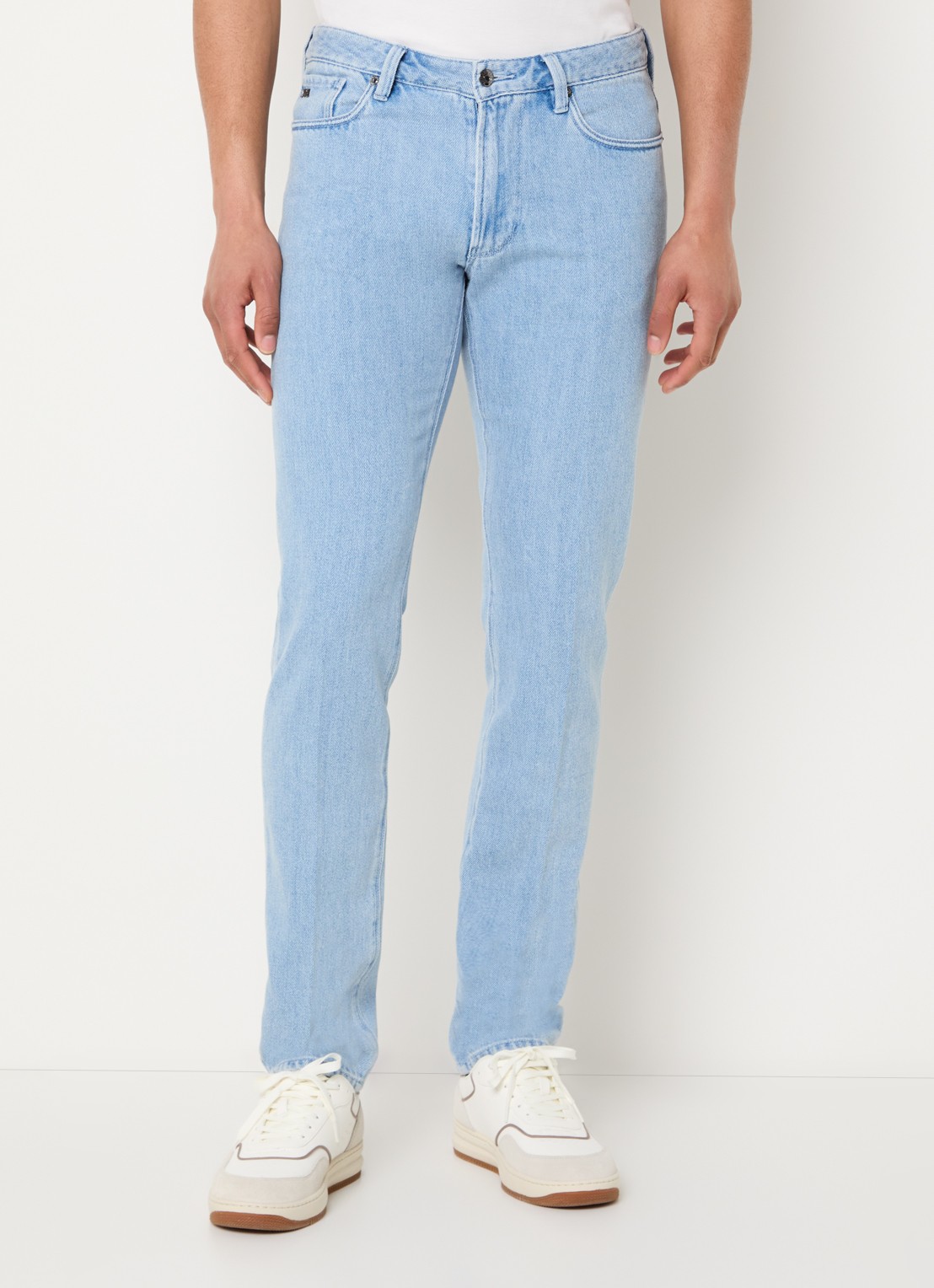 Armani Slim fit jeans met medium wassing - detail 3 lichtblauw