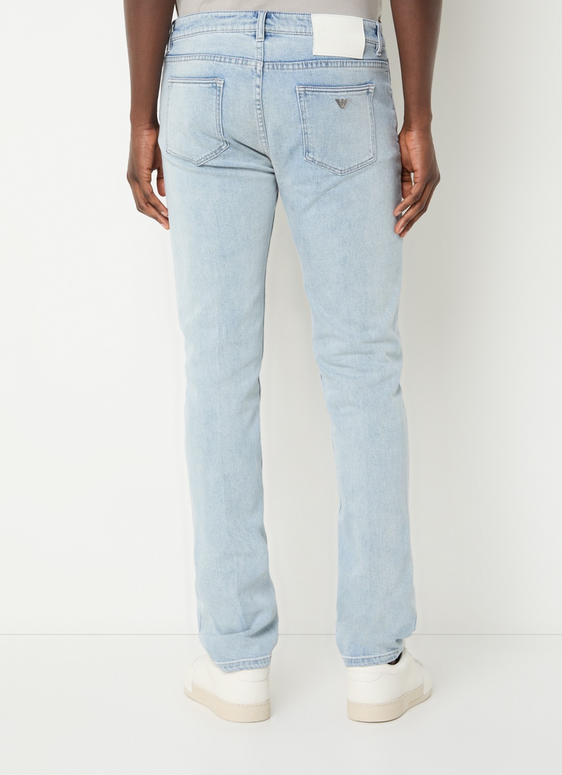 Armani Slim fit jeans met steekzakken - achterkant 5 lichtblauw