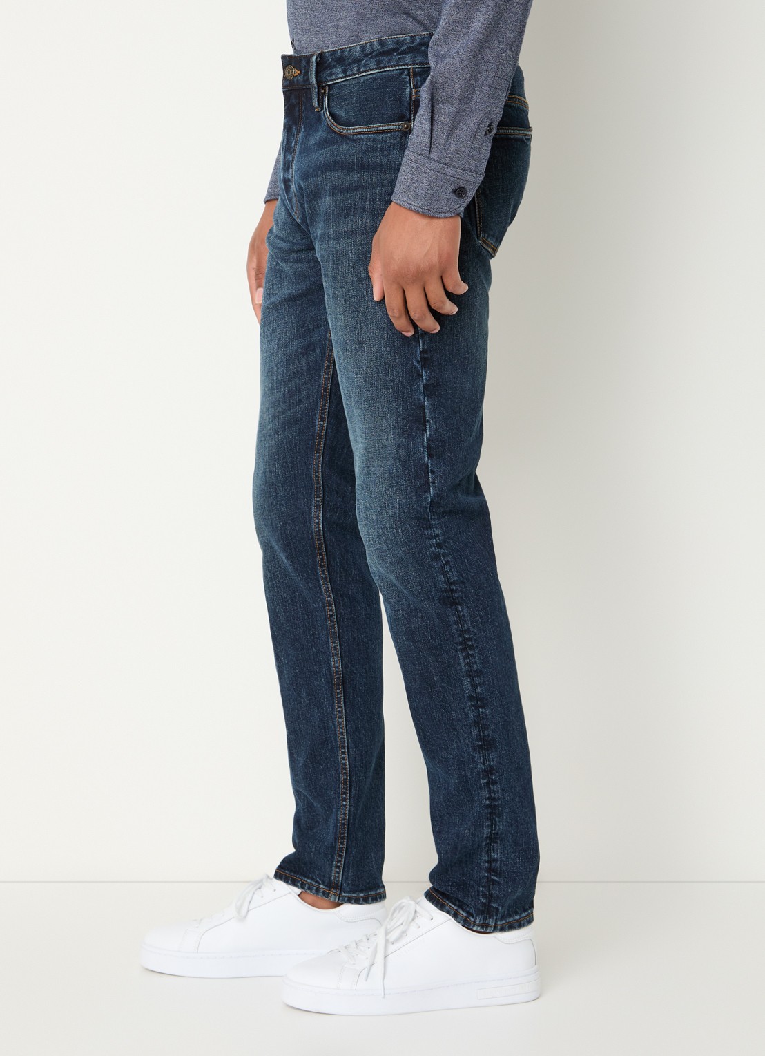 Armani Slim fit jeans met steekzakken - detail 2 royalblauw