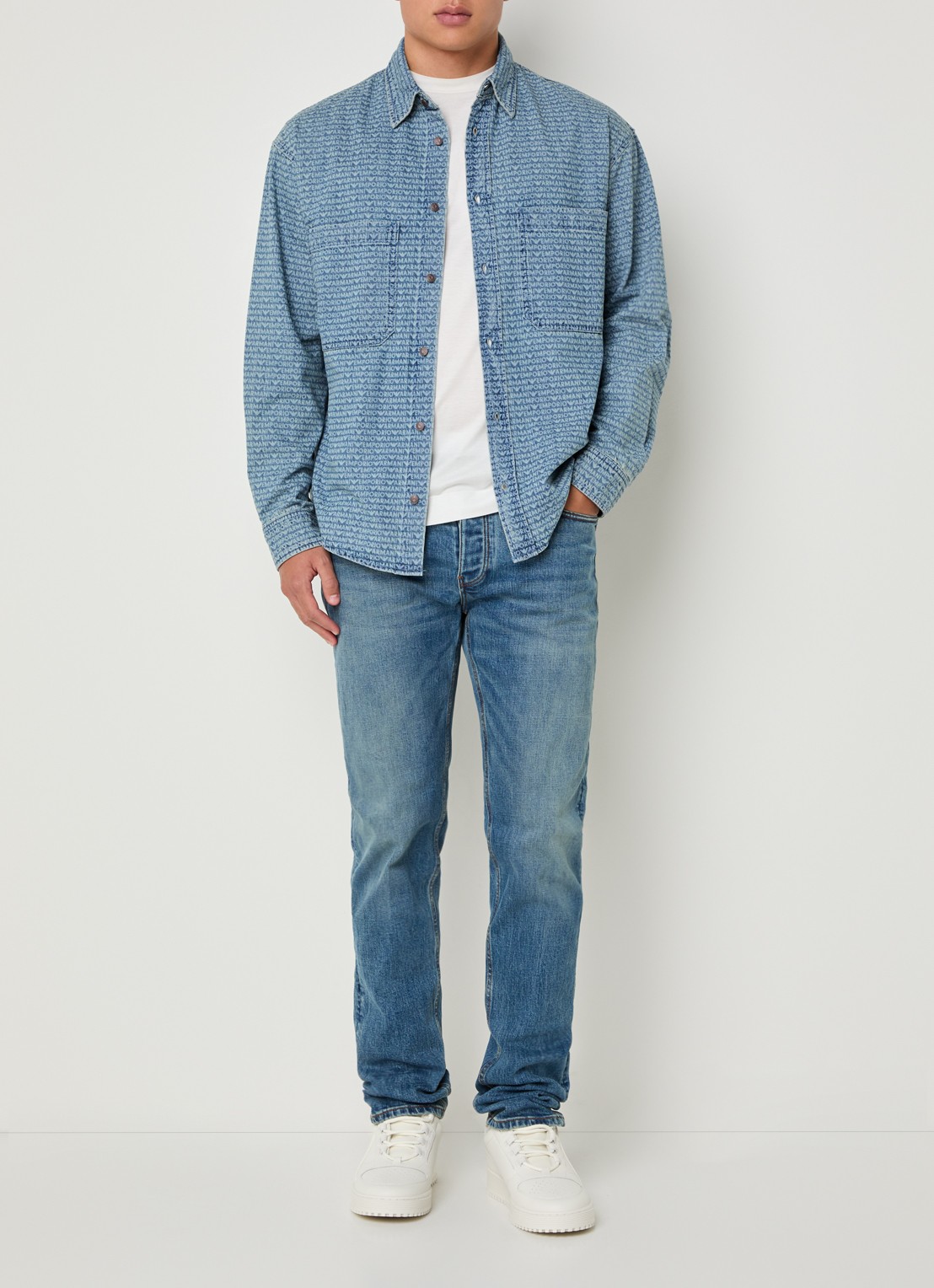 Armani Slim fit jeans met steekzakken - voorkant 5 middenblauw