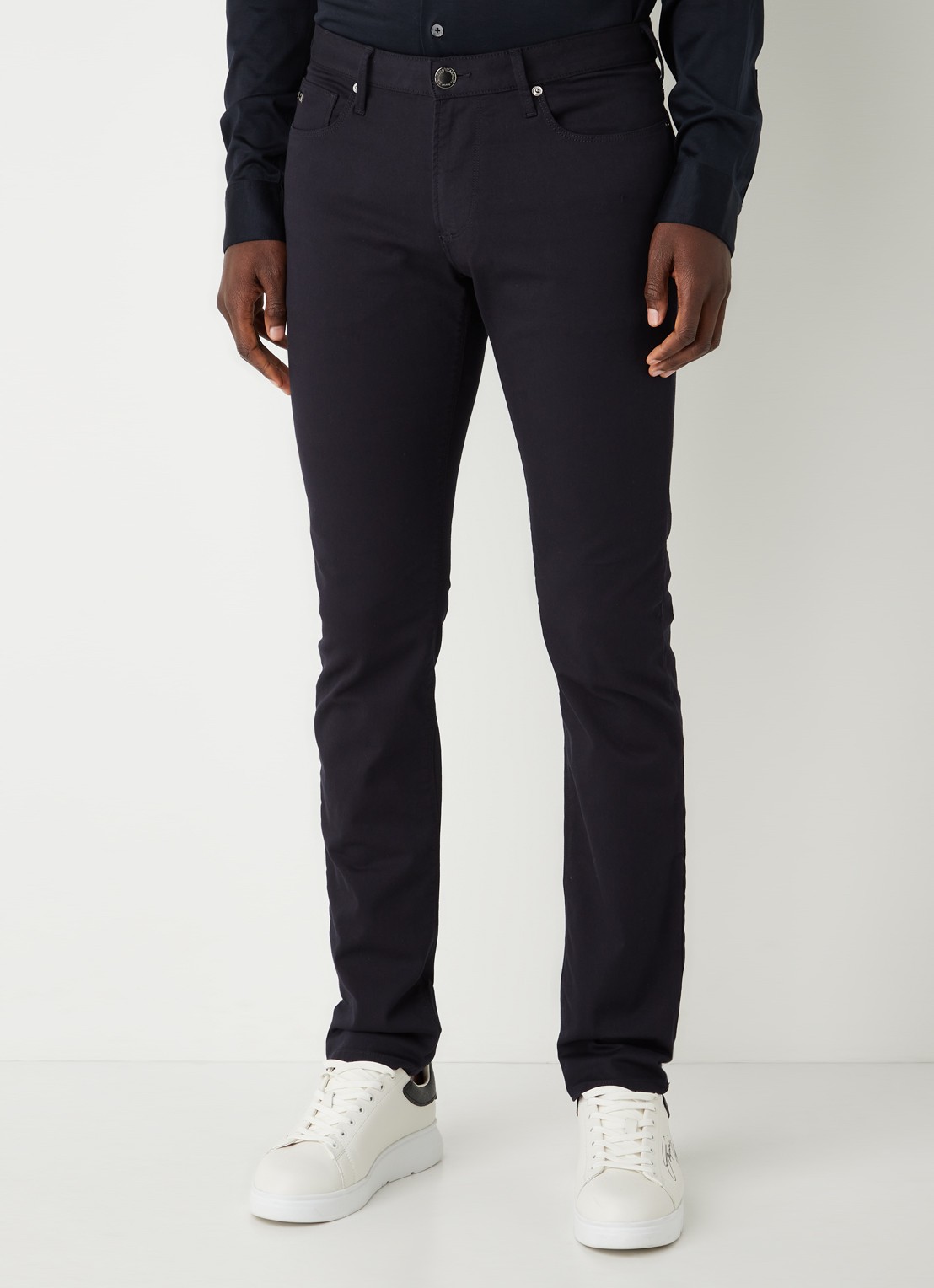 Armani Slim fit jeans met stretch en gekleurde wassing - detail 4 donkerblauw
