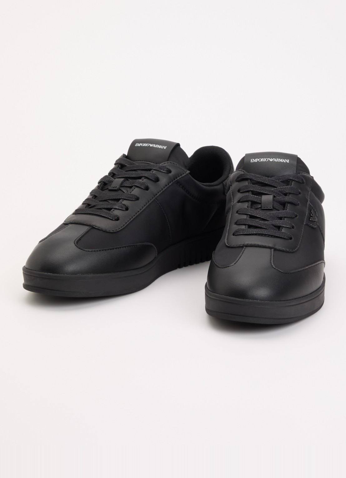 Armani Sneaker met leren details - detail 3 zwart