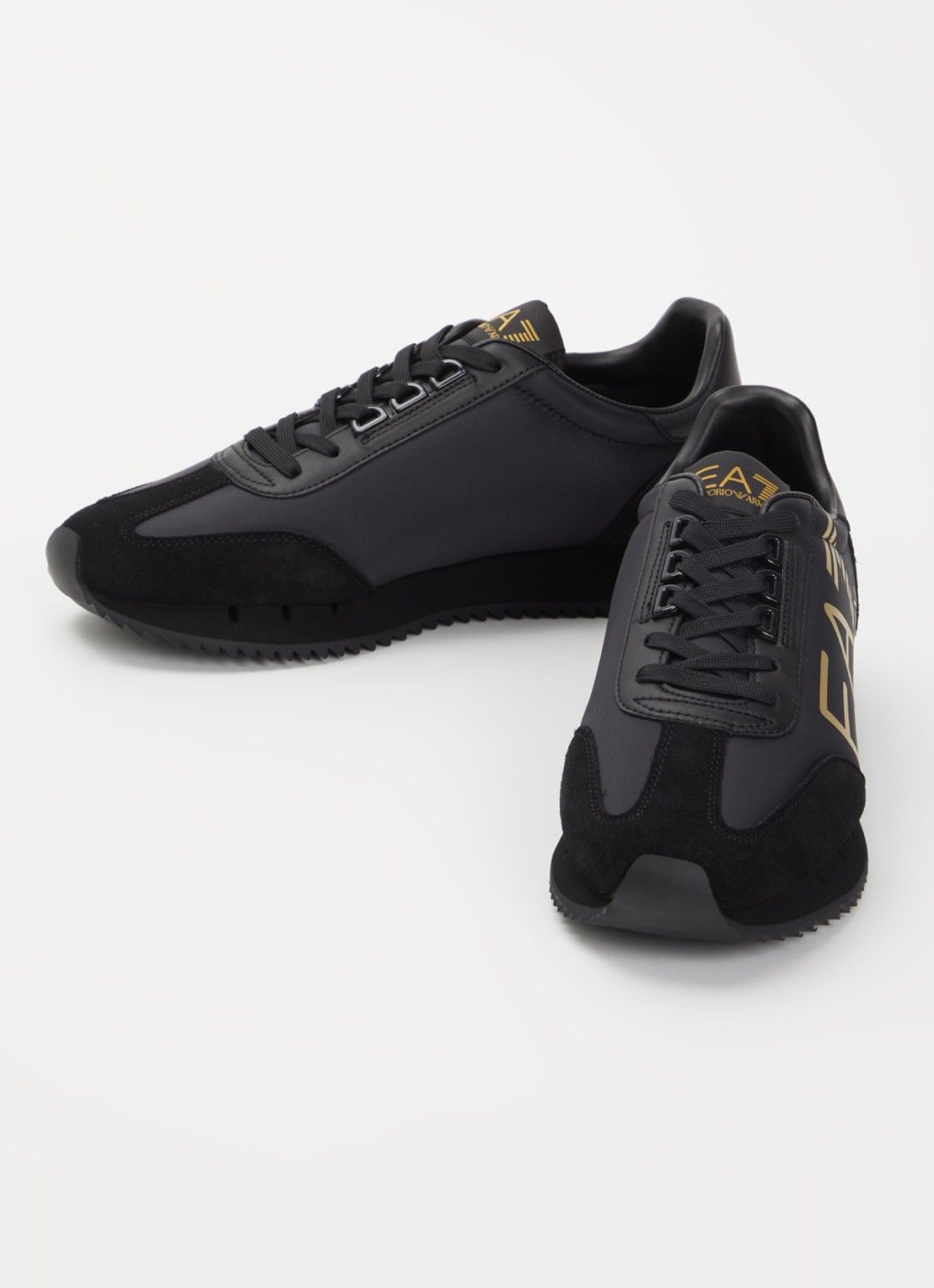 Armani Sneaker met logo en suède details - detail 3 zwart