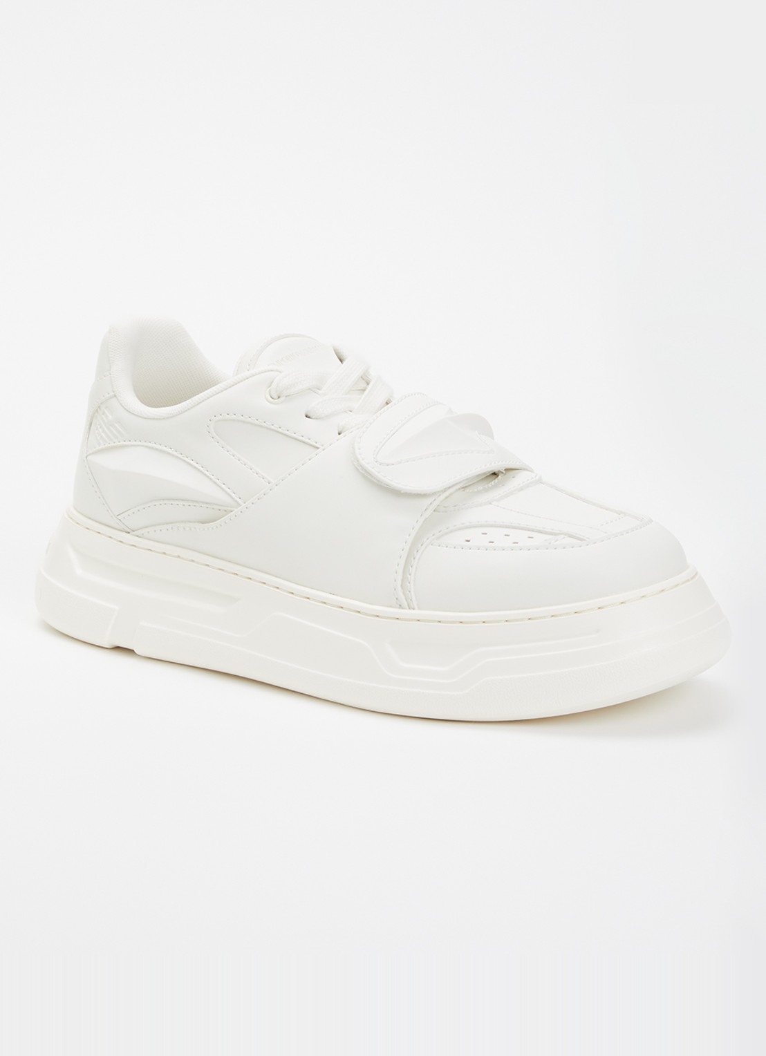 Armani Sneaker met logo - voorkant 5 gebroken wit