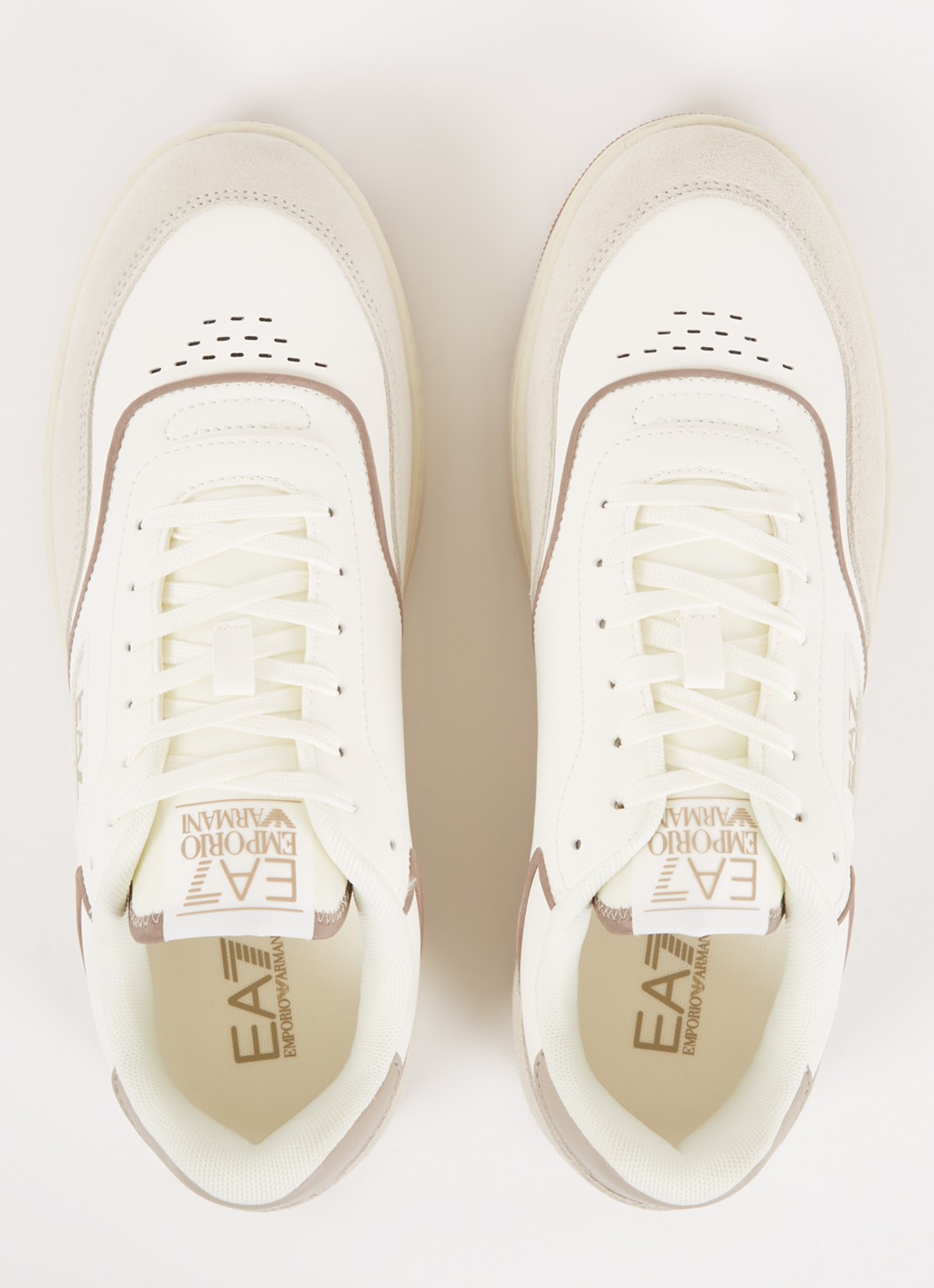 Armani Sneaker met logo - detail 3 lichtbruin
