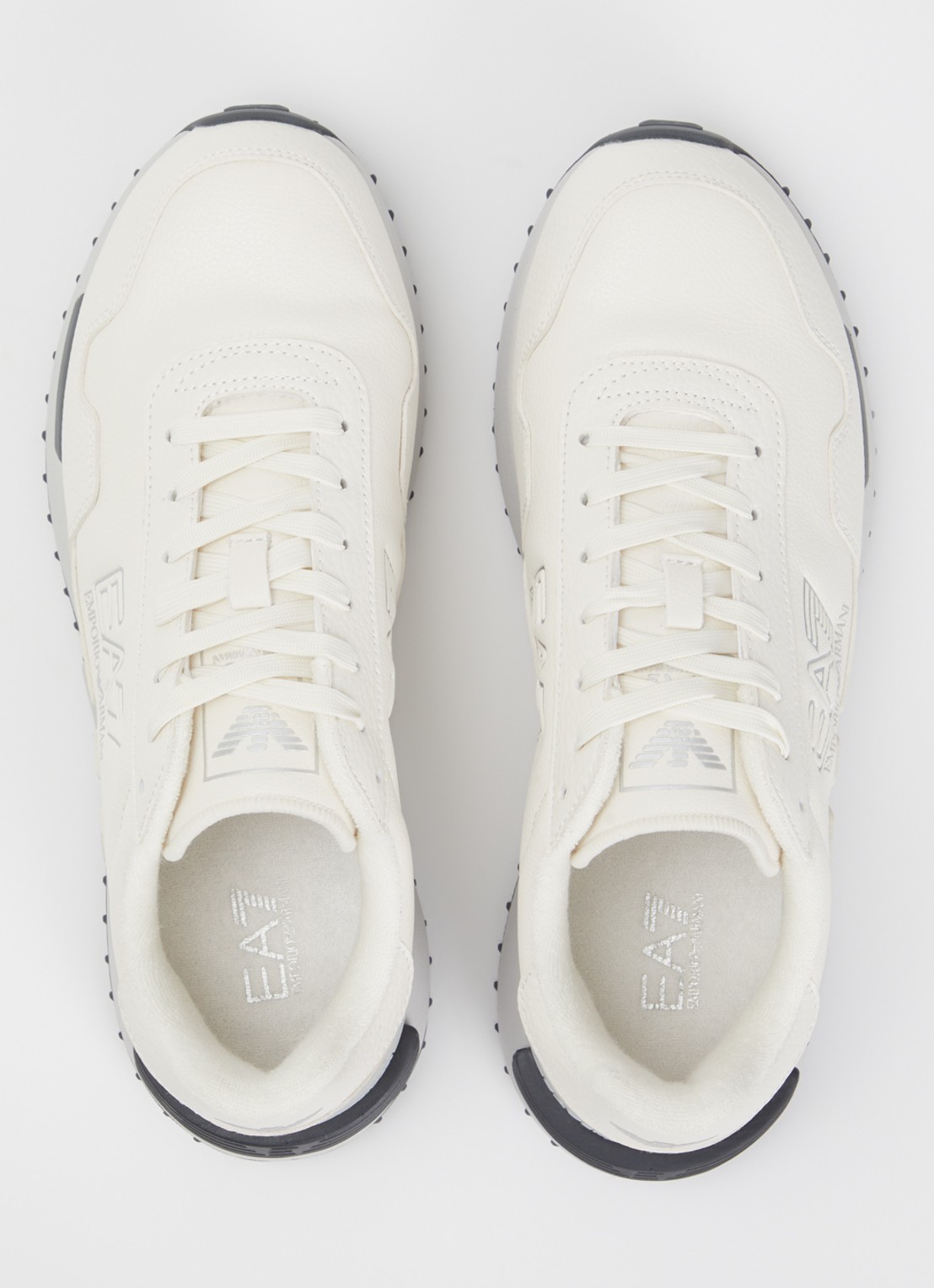 Armani Sneaker met logo - detail 3 gebroken wit