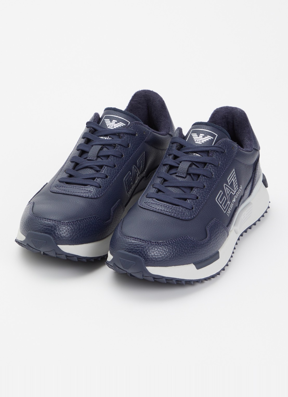 Armani Sneaker met logo - detail donkerblauw