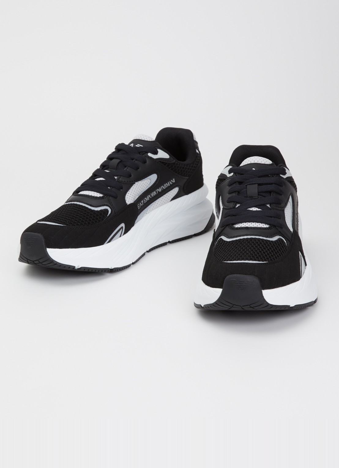 Armani Sneaker met mesh details en logo - detail 3 zwart