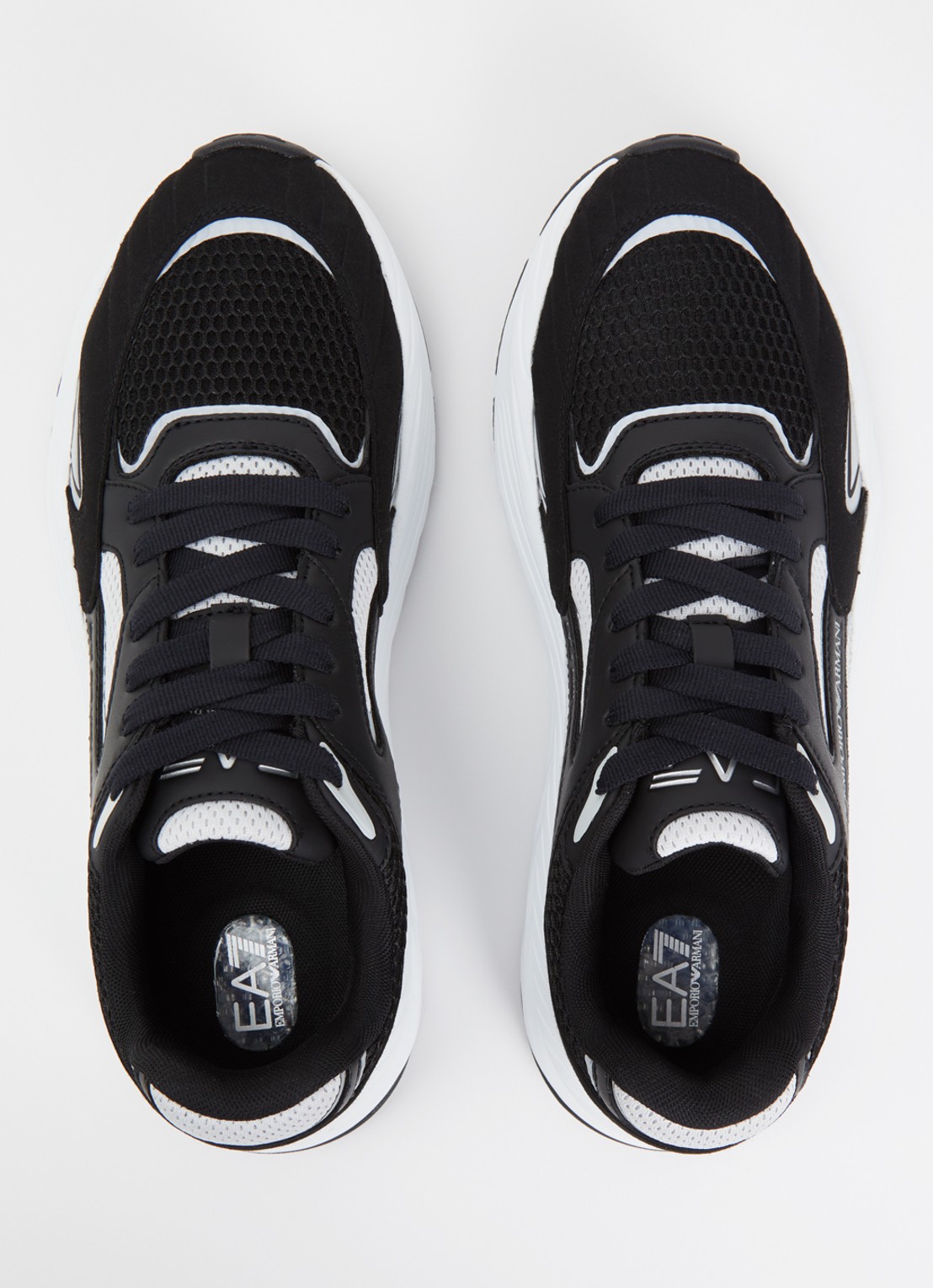 Armani Sneaker met mesh details en logo - detail 4 zwart
